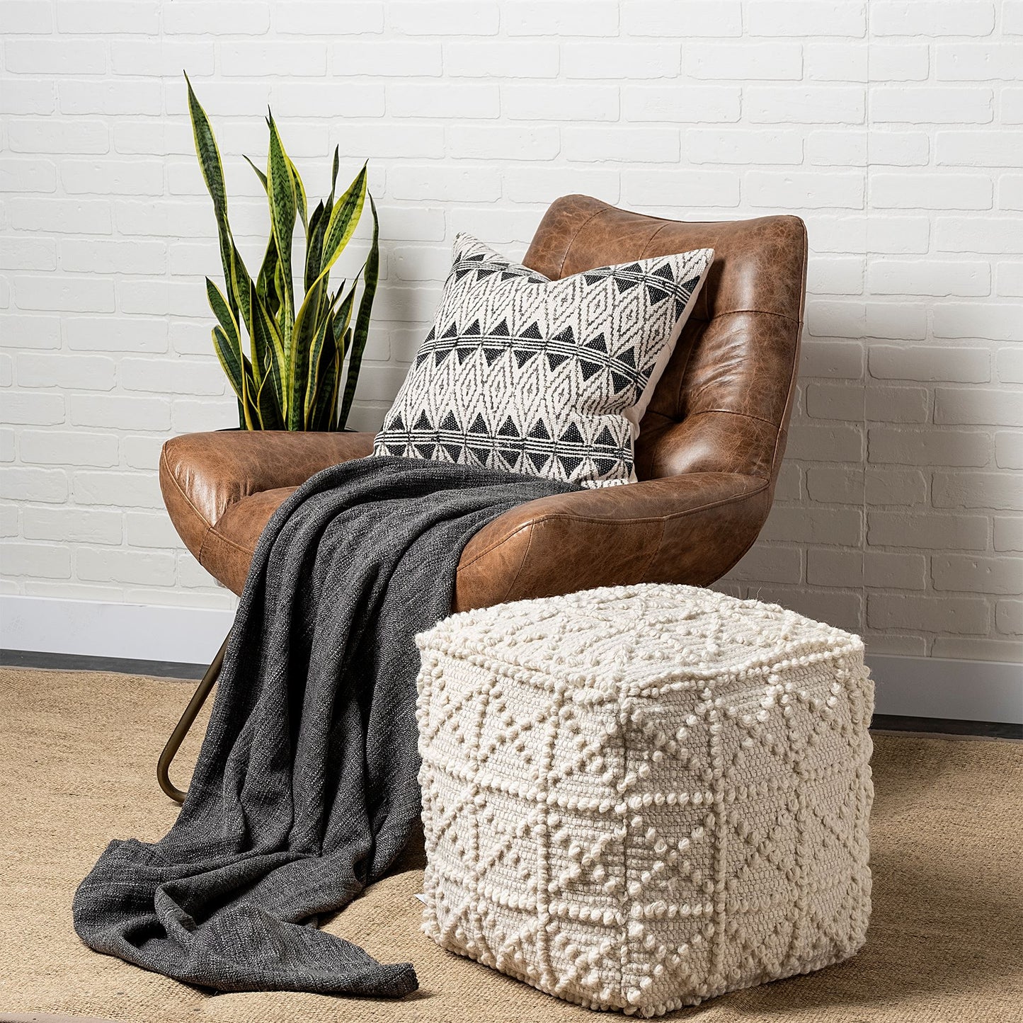 Leroy Pouf Ivory Wool - poufs