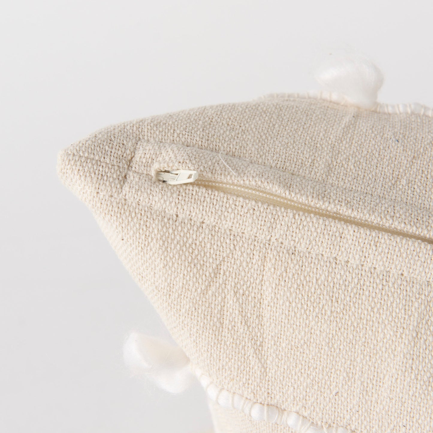 Erica 13x21 Cream With White Detail Pillow Cover