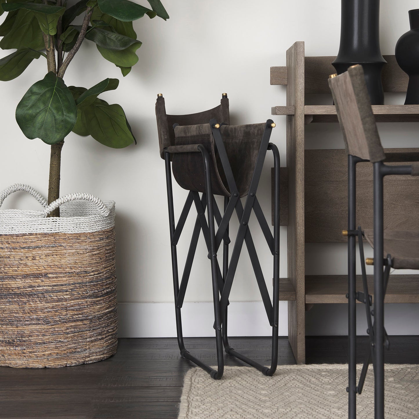 Direttore Dining Chair Brown Seude (Gray Tones) | Black Metal - dining-chairs