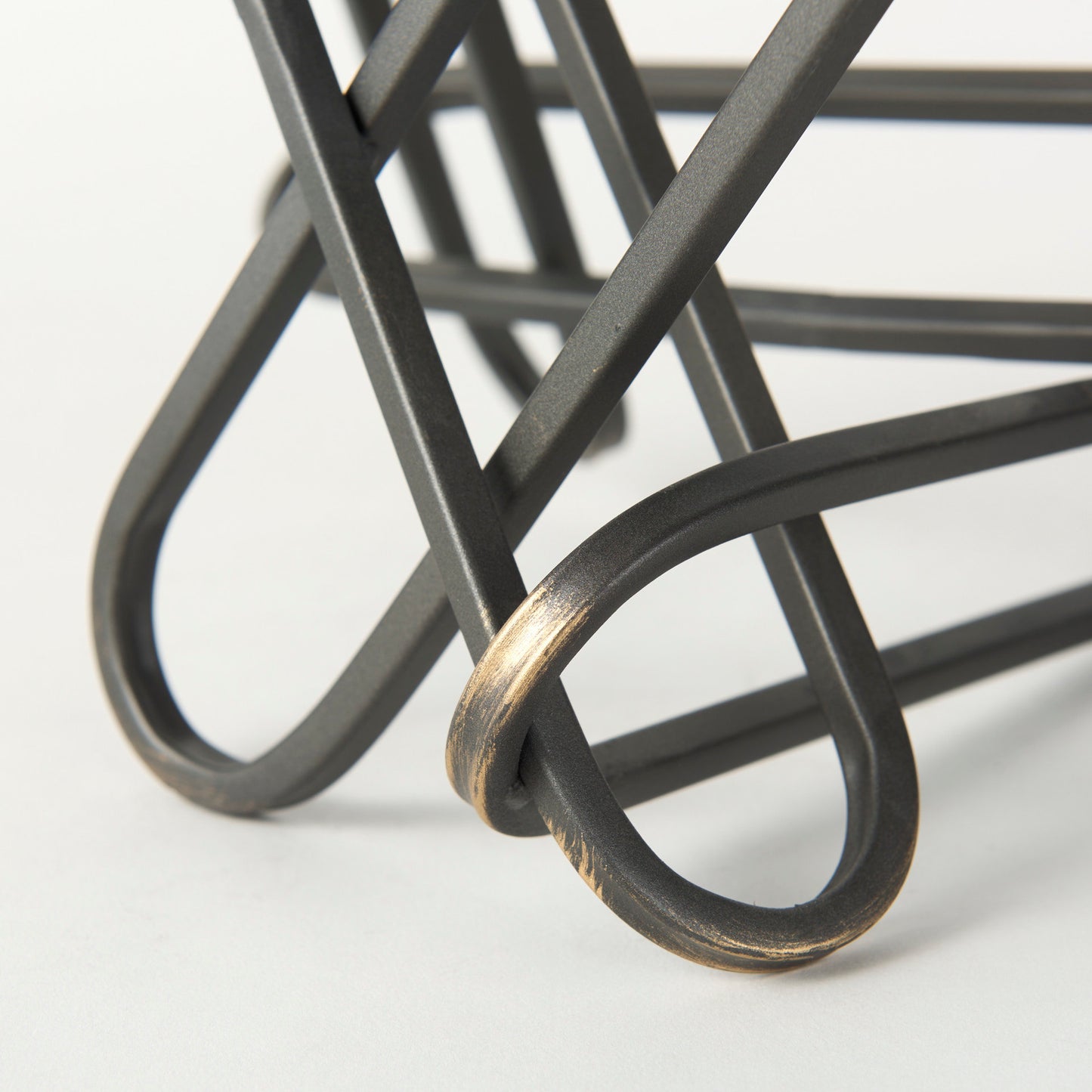 Henderson 12.2L x 9.1W x 9.1H Black Metal Paperclip Decorative Object
