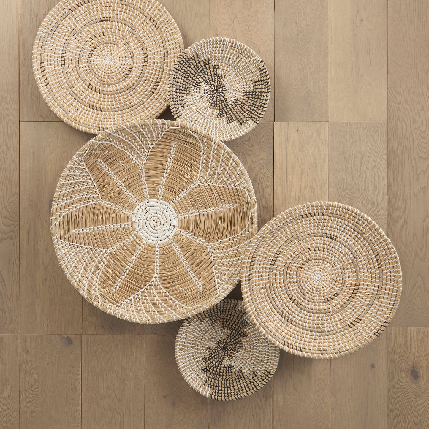 Luna Wall Decor Brown Seagrass | 12W - alternative-wall-decor