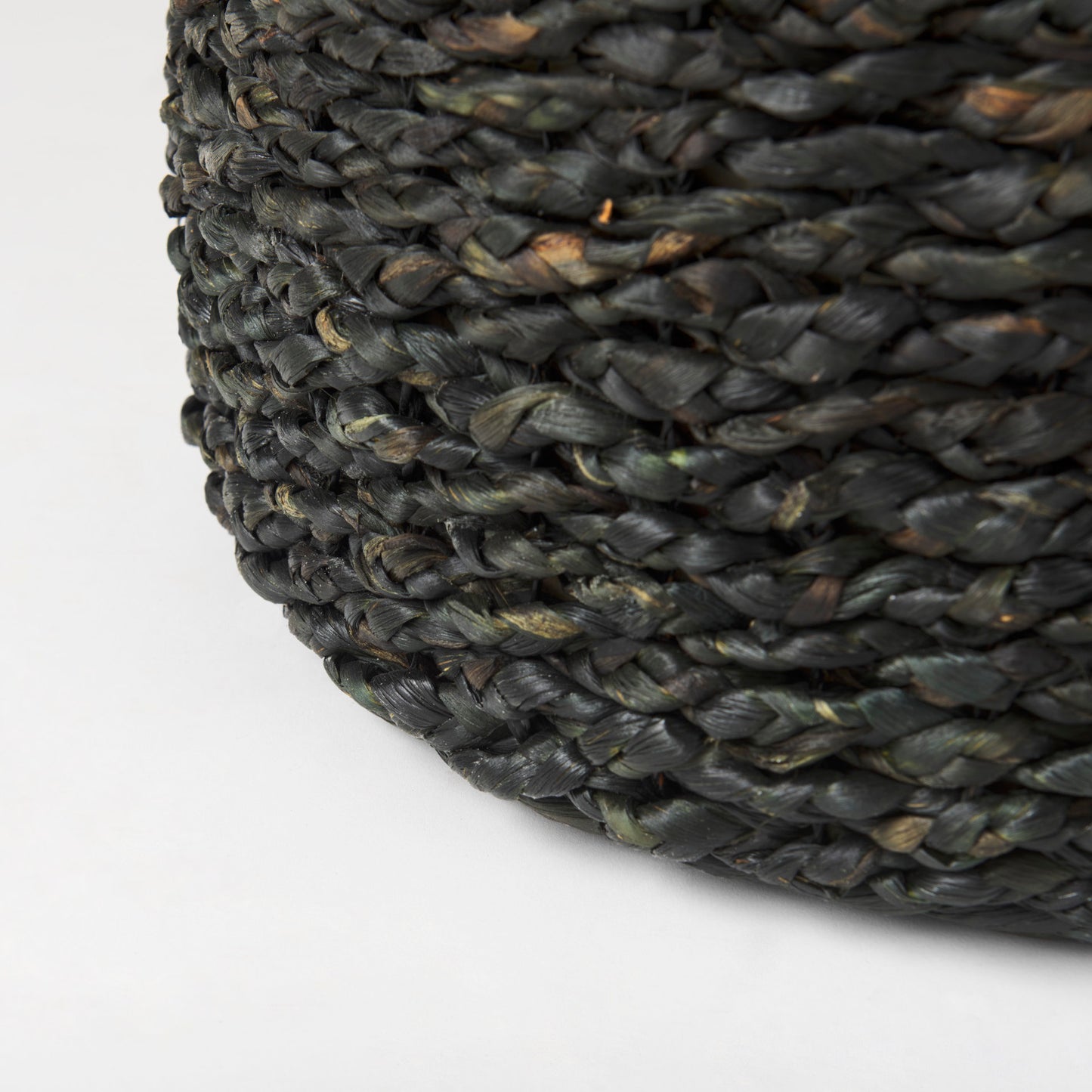 Dina 17.7L x 17.7W x 17.7H Black Cornhusk and Water Hyacinth Round Pouf