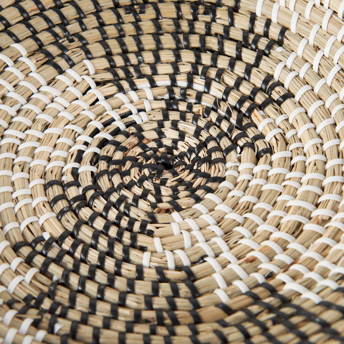 Luna Wall Decor Brown Seagrass | 12W - alternative-wall-decor