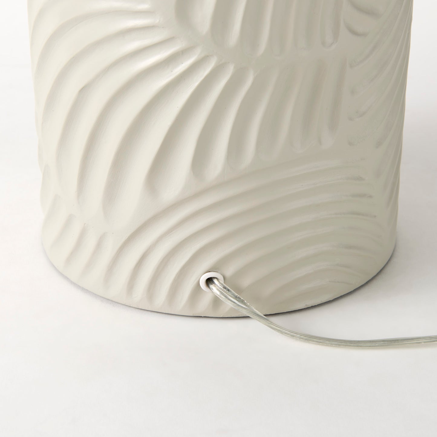 Quinn 19.0L x 19.0W x 24.6H Beige Base W/Navy Fabric Shade Table Lamp