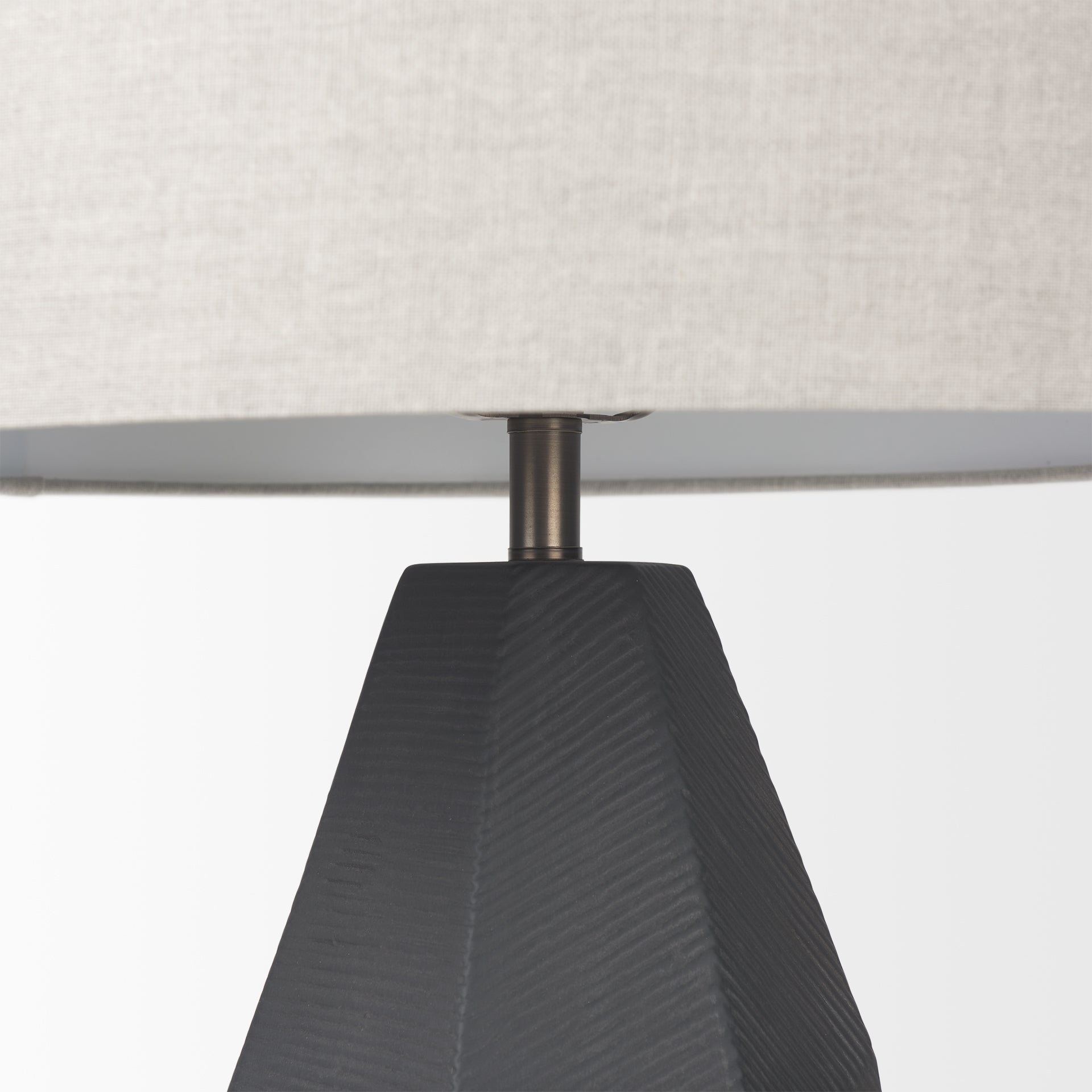 Piven Table Lamp Black Ceramic - table-lamps