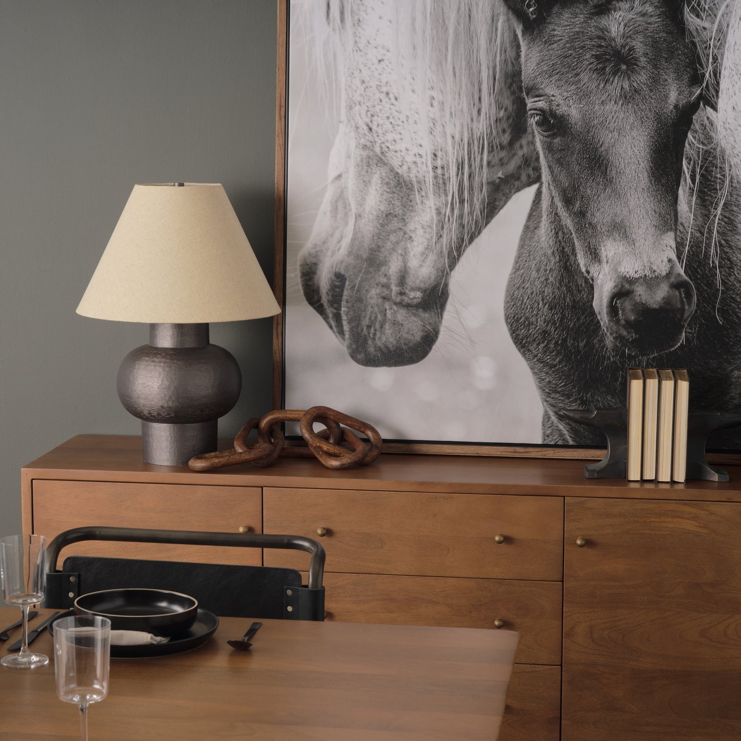 Salaah Table Lamp Black Metal | Natural Shade - table-lamps
