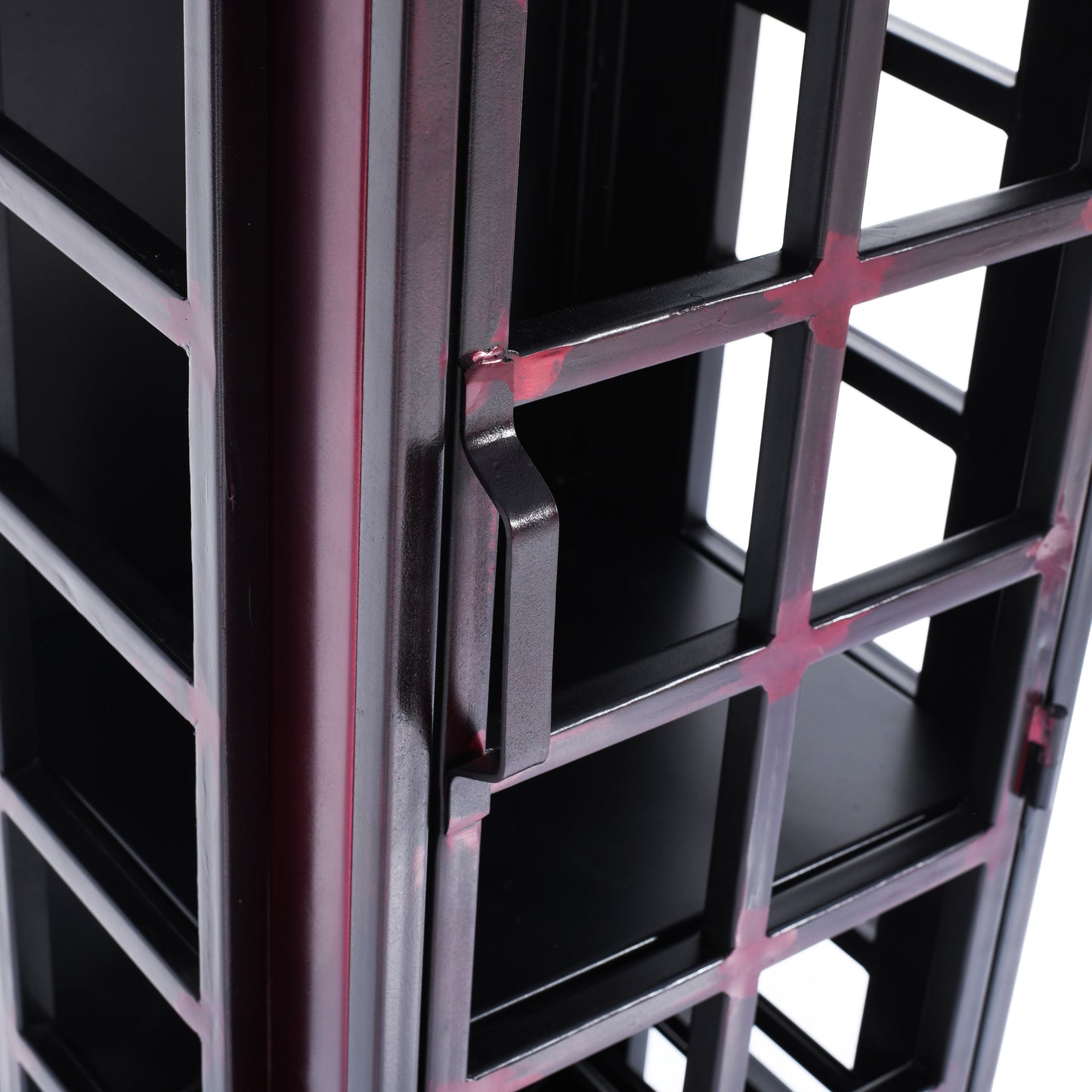 Telly Vintage Telephone Booth Bar