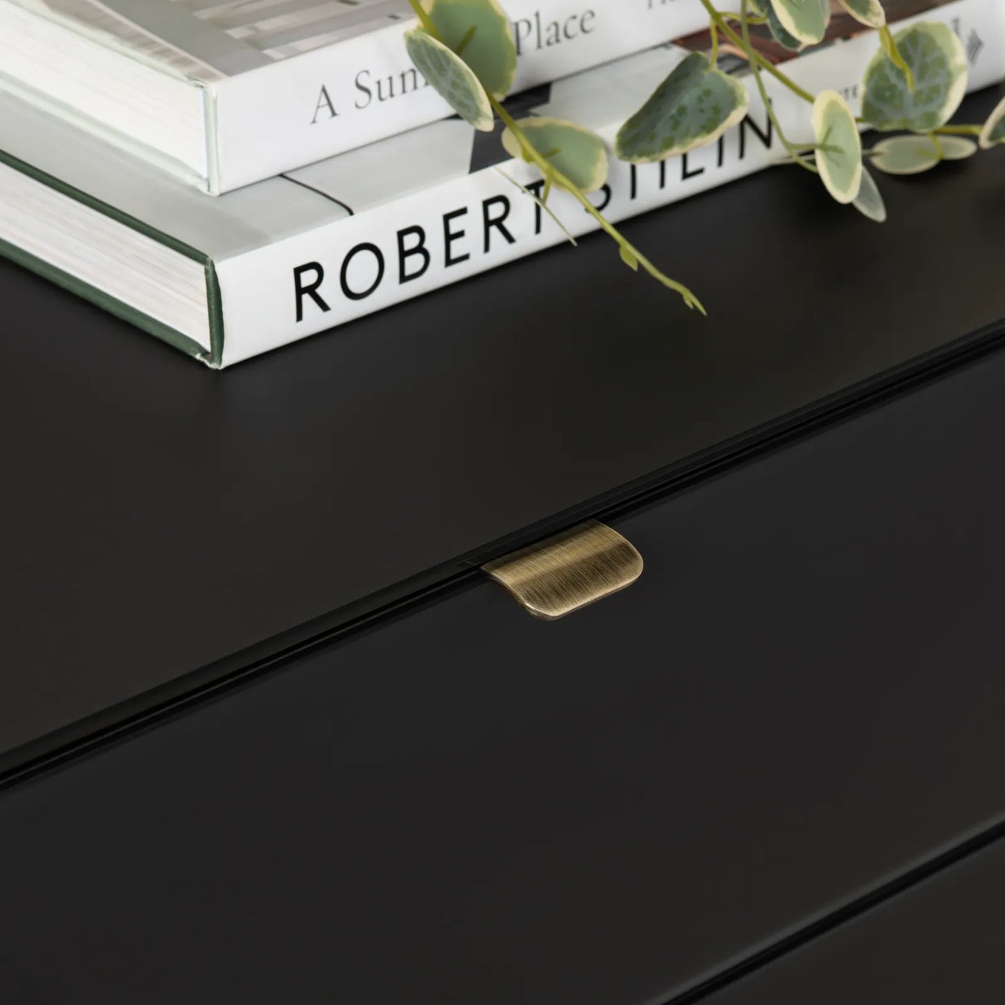 Stratton three-drawer Chest