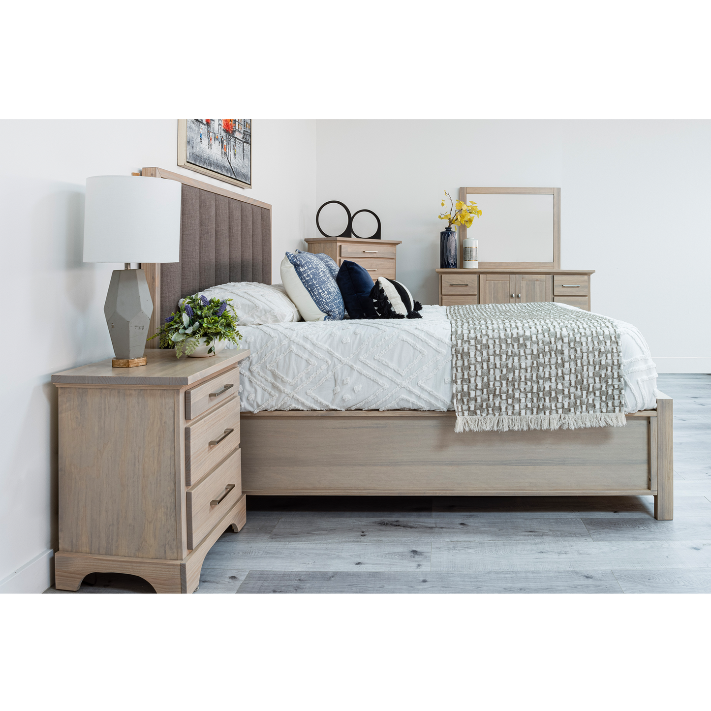 Queen Ombre Bed Frame With Front Storage
