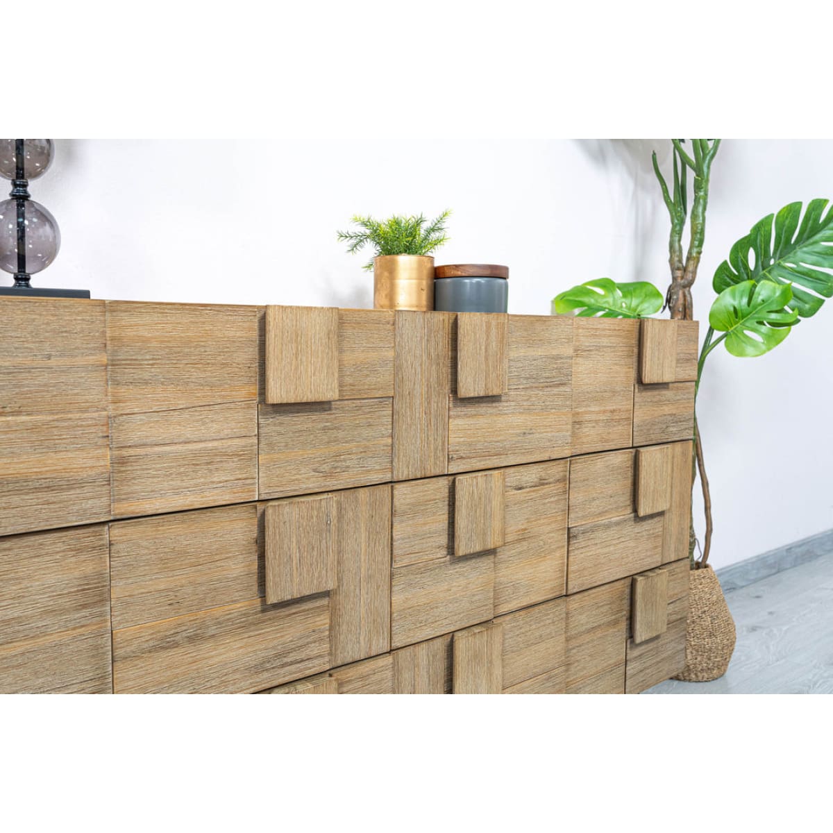Atlantis 6 Drawer Dresser - Colour Variance From Atl006 - lh-import-dressers