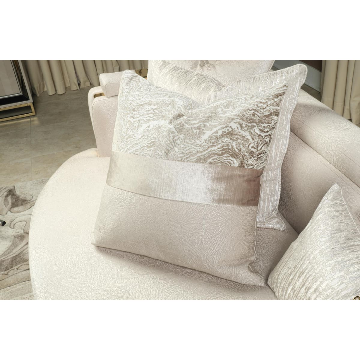 Carmela Loveseat - Loveseat