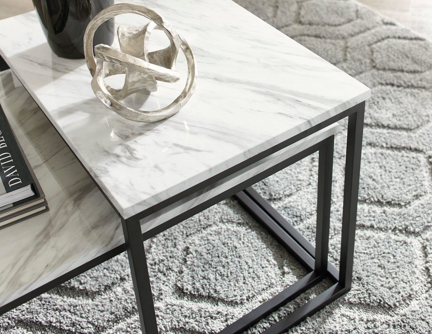 Donnesta Table (Set of 3) - coffee-tables