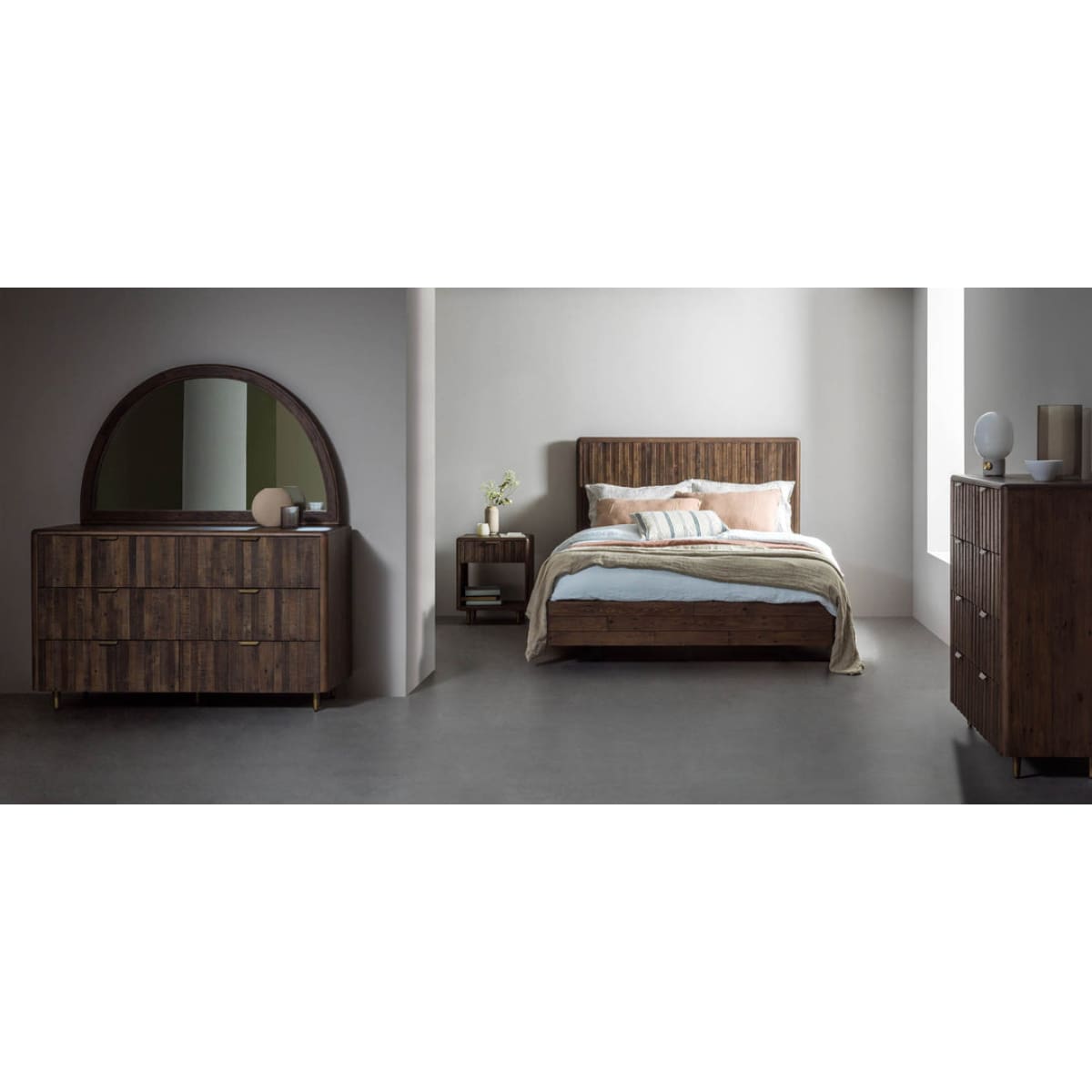 Lineo 6 Drawer Dresser - Burnt Oak - lh-import-dressers