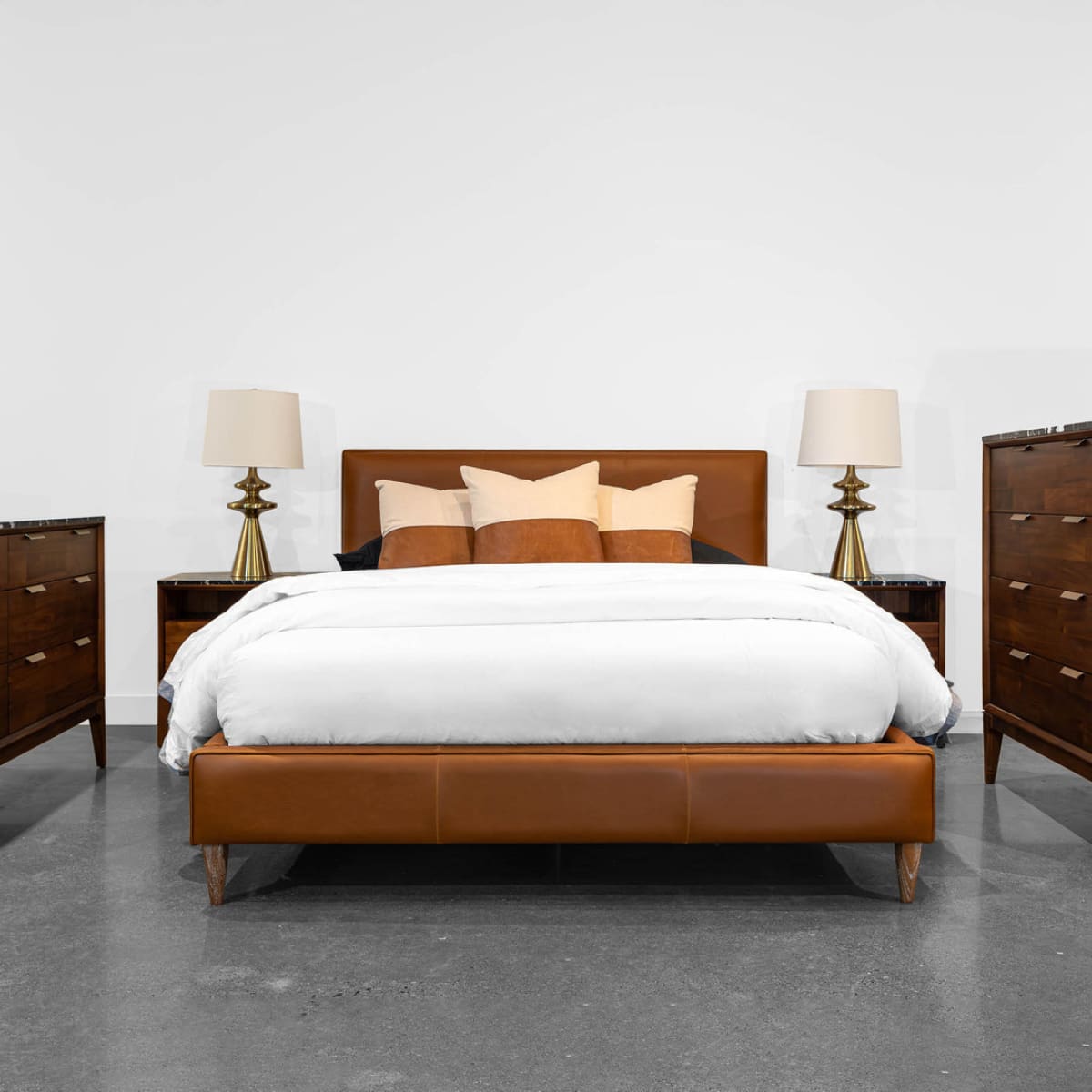 Pisa King Bed - lh-import-beds
