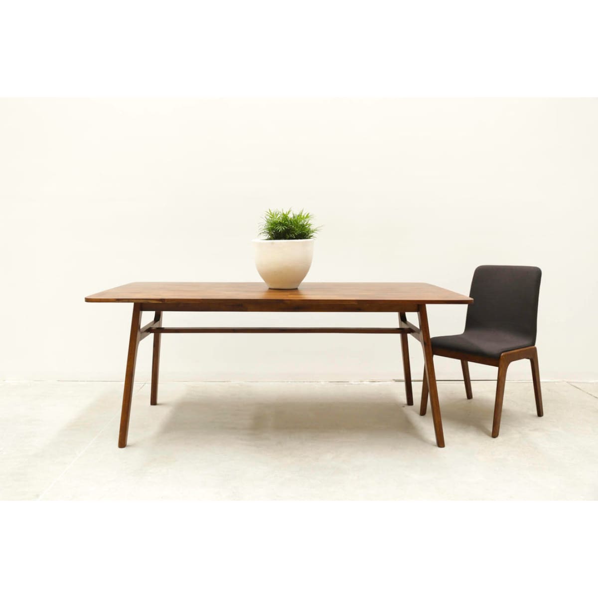 Remix Dining Table - lh-import-dining-tables