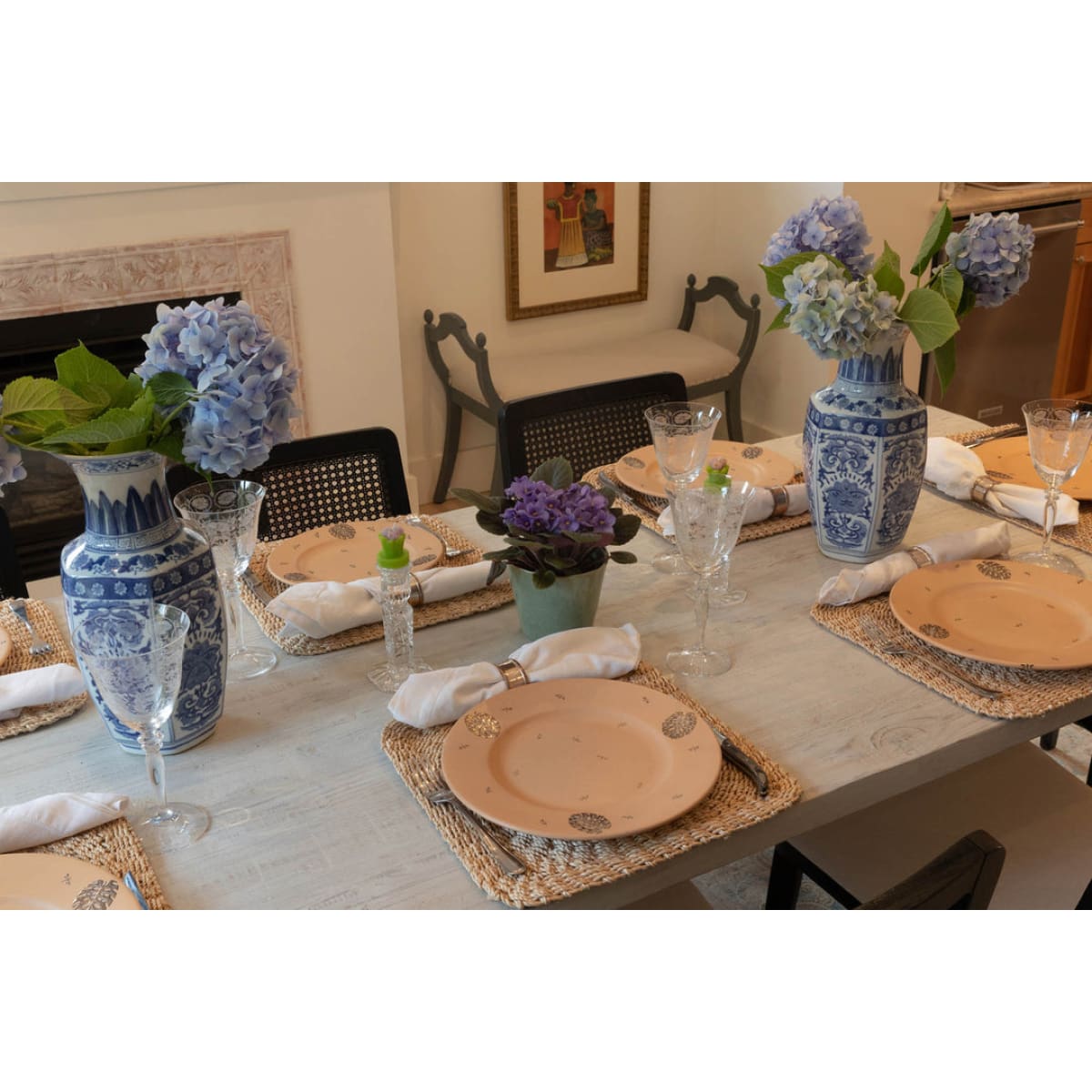 Renaissance Dining Table - Antique White - lh-import-dining-tables