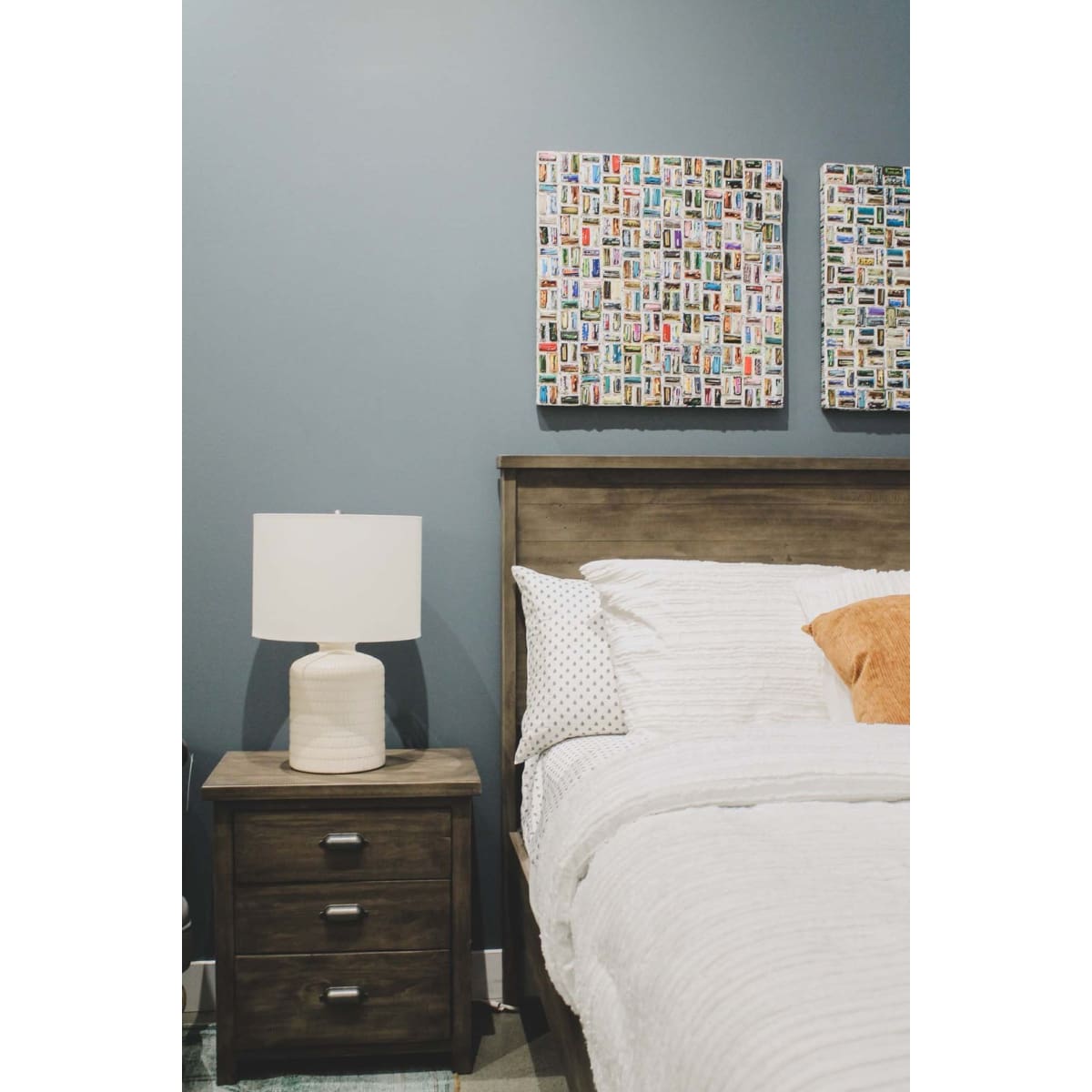 Skye Opaline Lamp - lh-import-lamps