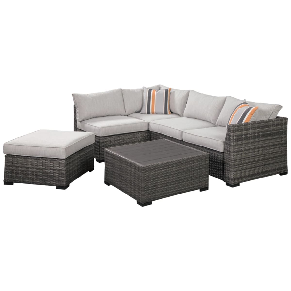 Cherry Point 4-piece Outdoor Sectional Set - 90 W x 85.5 D x 31.5 H - Outdoor Sofa