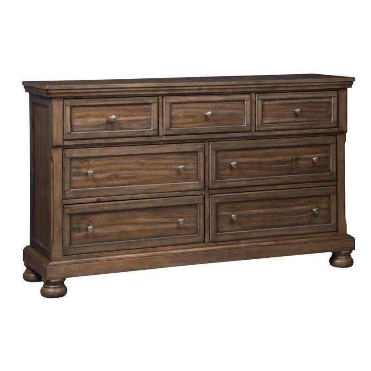Flynnter Dresser - DRESSERS