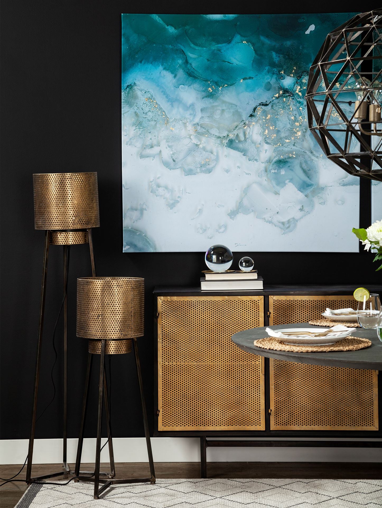 Chaudron Floor Lamp Black Metal | Gold Metal - floor-lamps
