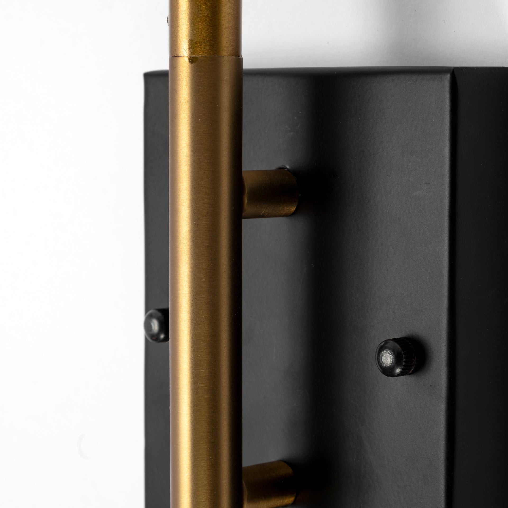 Tremont Wall Sconce Black Metal | Gold Metal - wall-fixtures