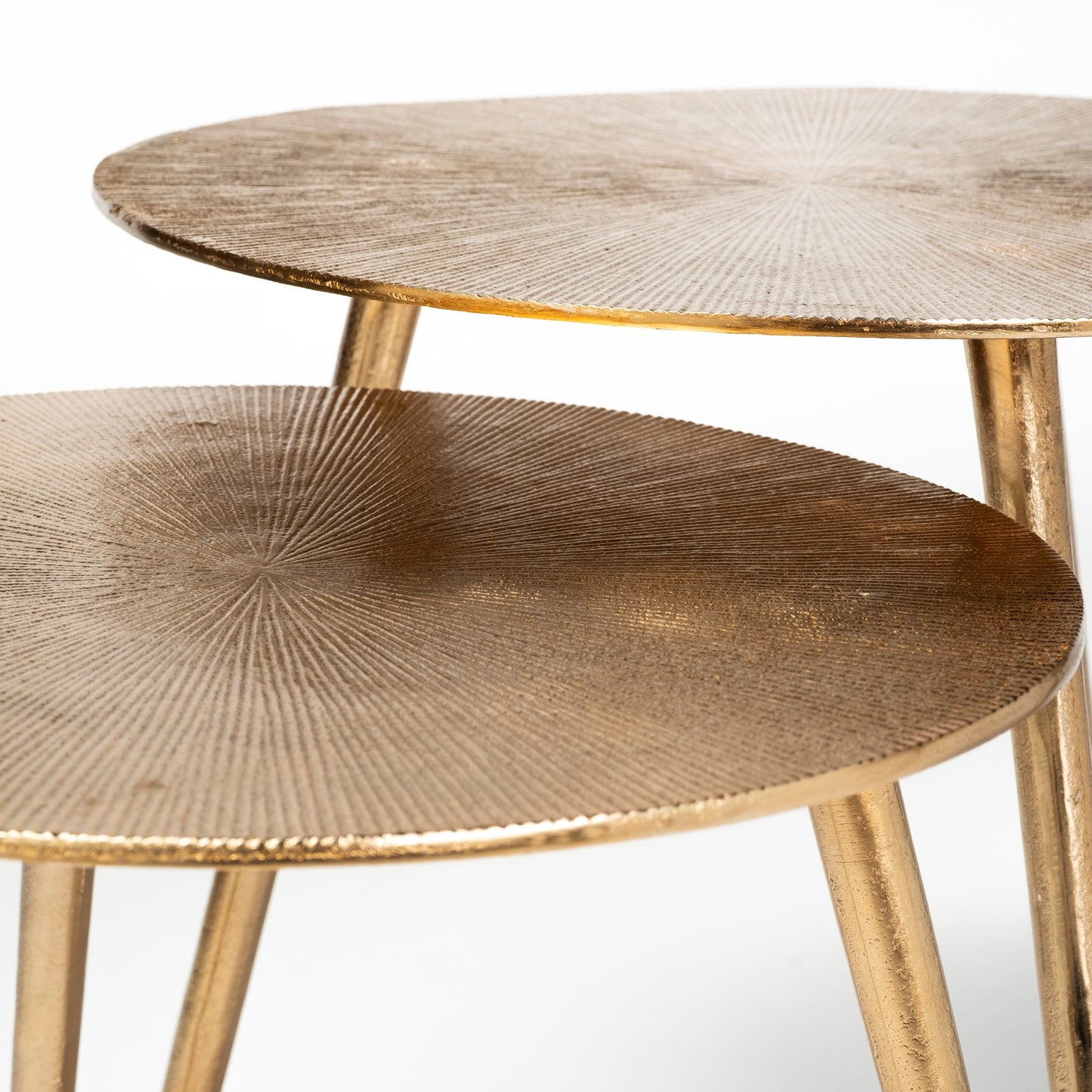Reva I (Large) 24L x 24W Gold Round Top Cast Aluminum Accent Table