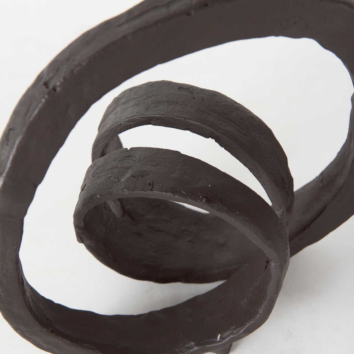 Stanislaw II Black Metal Infinite Ribbon Sculpture