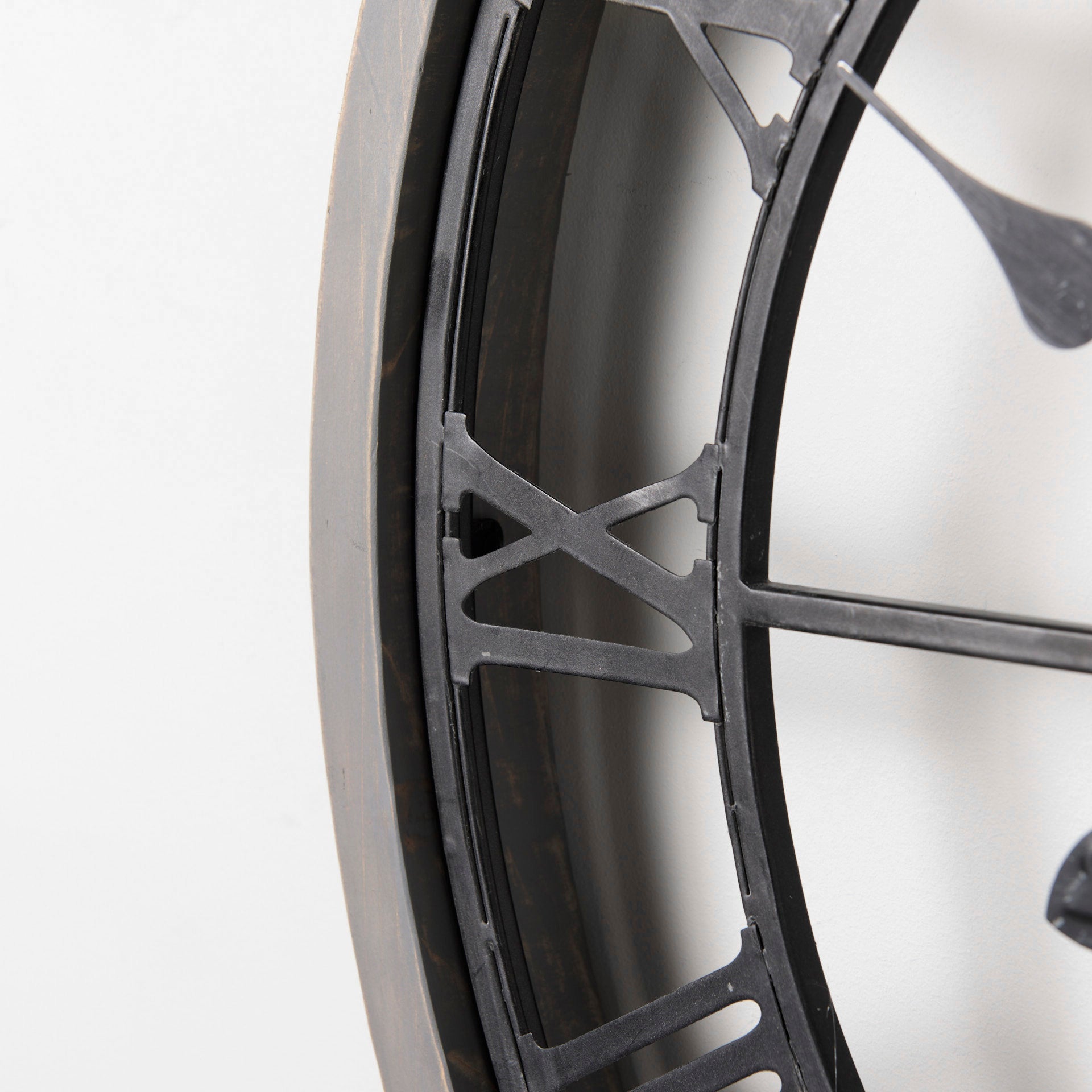 Mething Gray 25" Medium Farmhouse Wall Clock