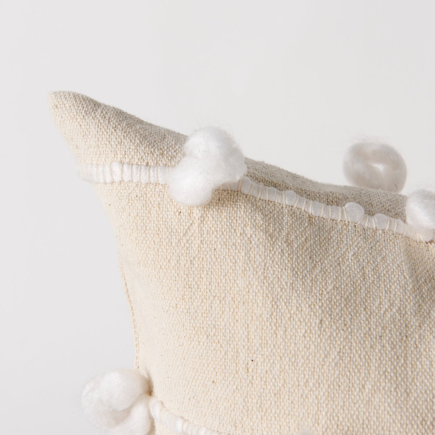 Erica 20x20 Cream With White Detail Pillow Cover