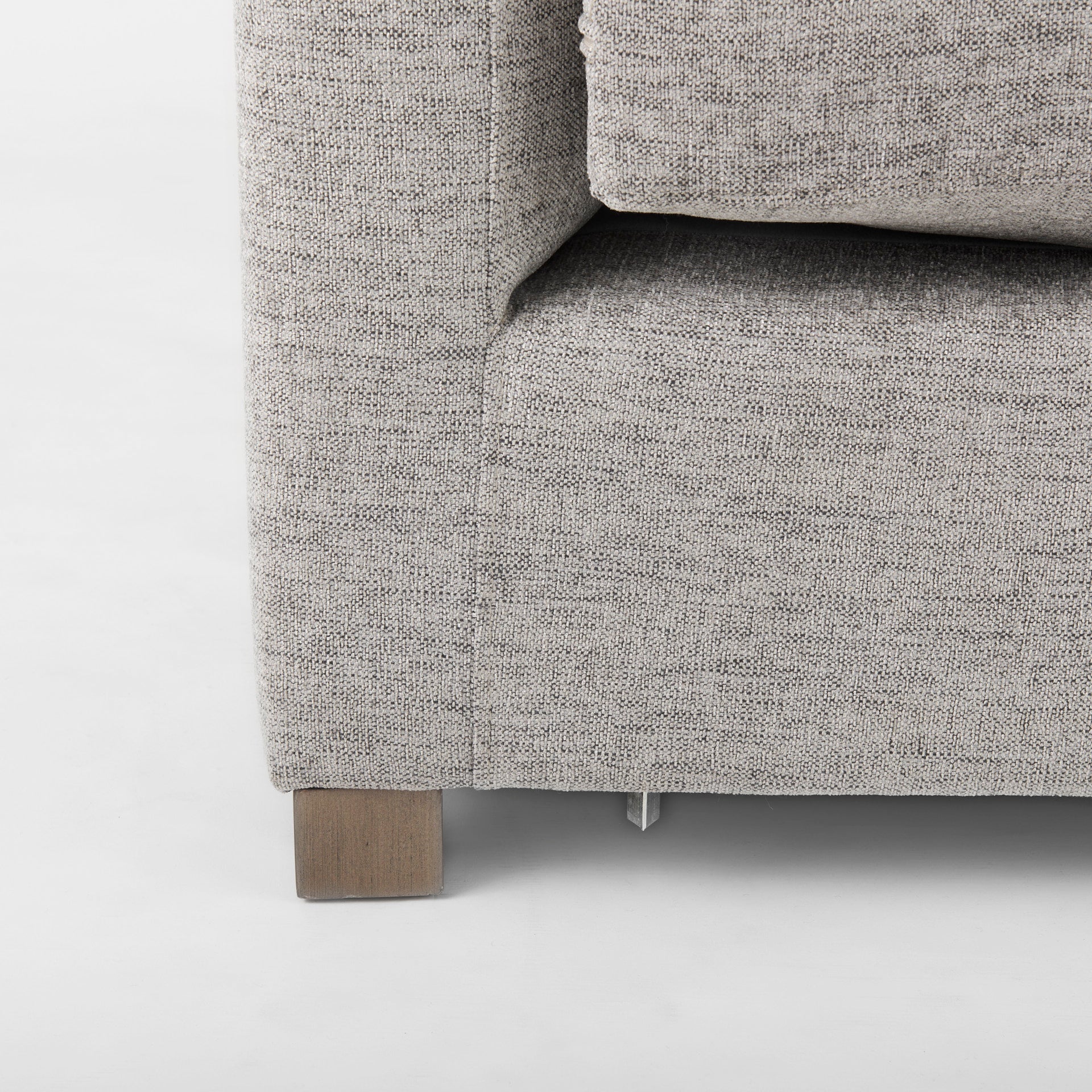 Valence 37.8L x 38.6W x 28.3H Medium Gray Corner Sectional Piece