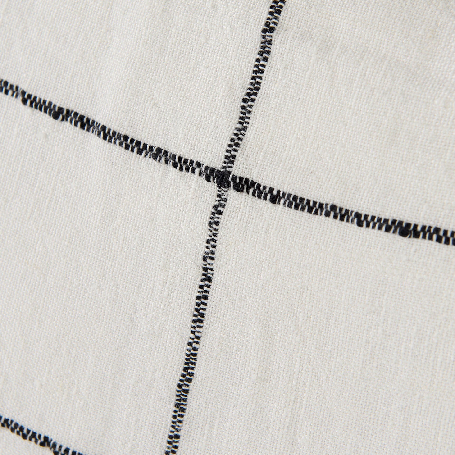 Suzanne 22 x 22 White/Black Square Pattern Pillow Cover