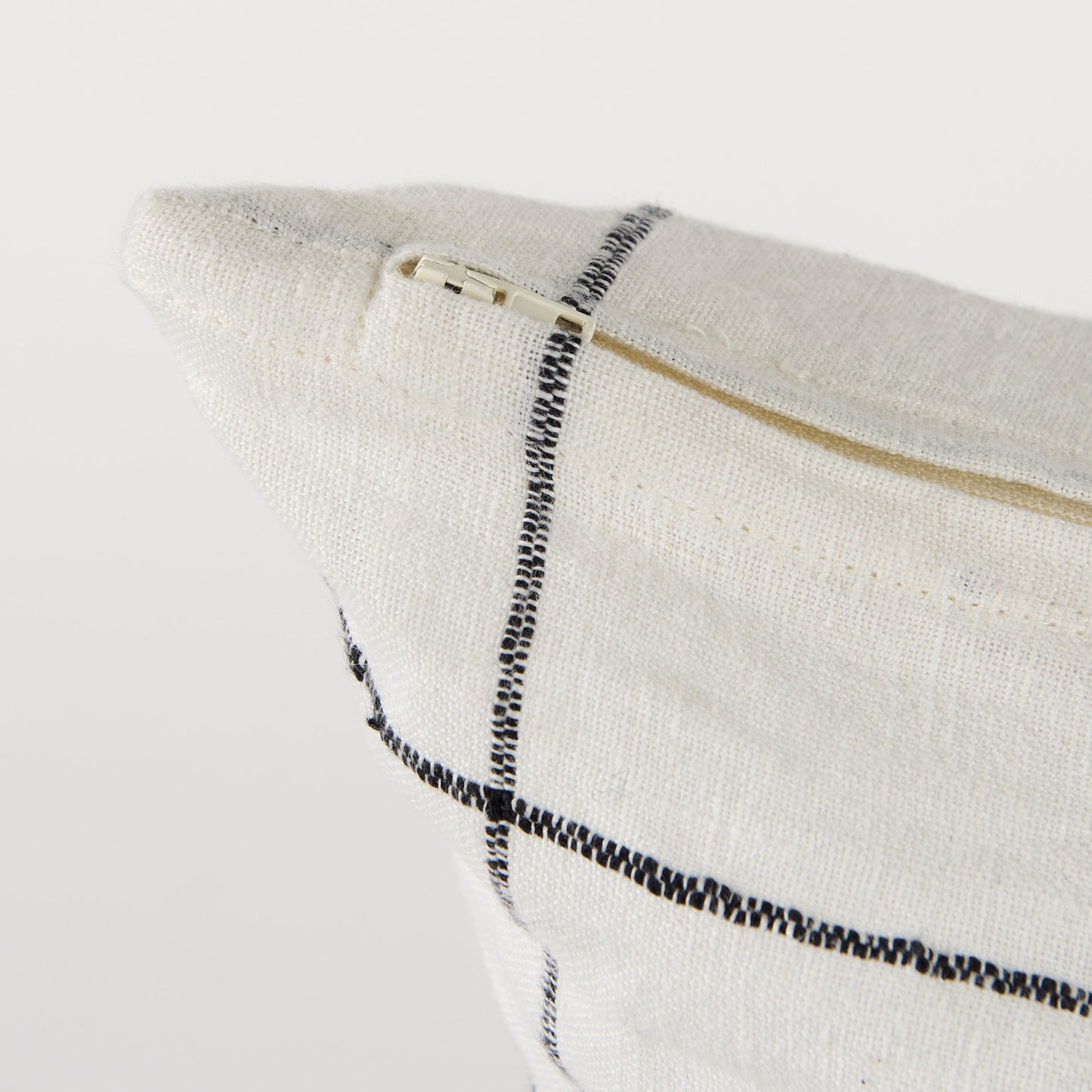 Suzanne 22 x 22 White/Black Square Pattern Pillow Cover