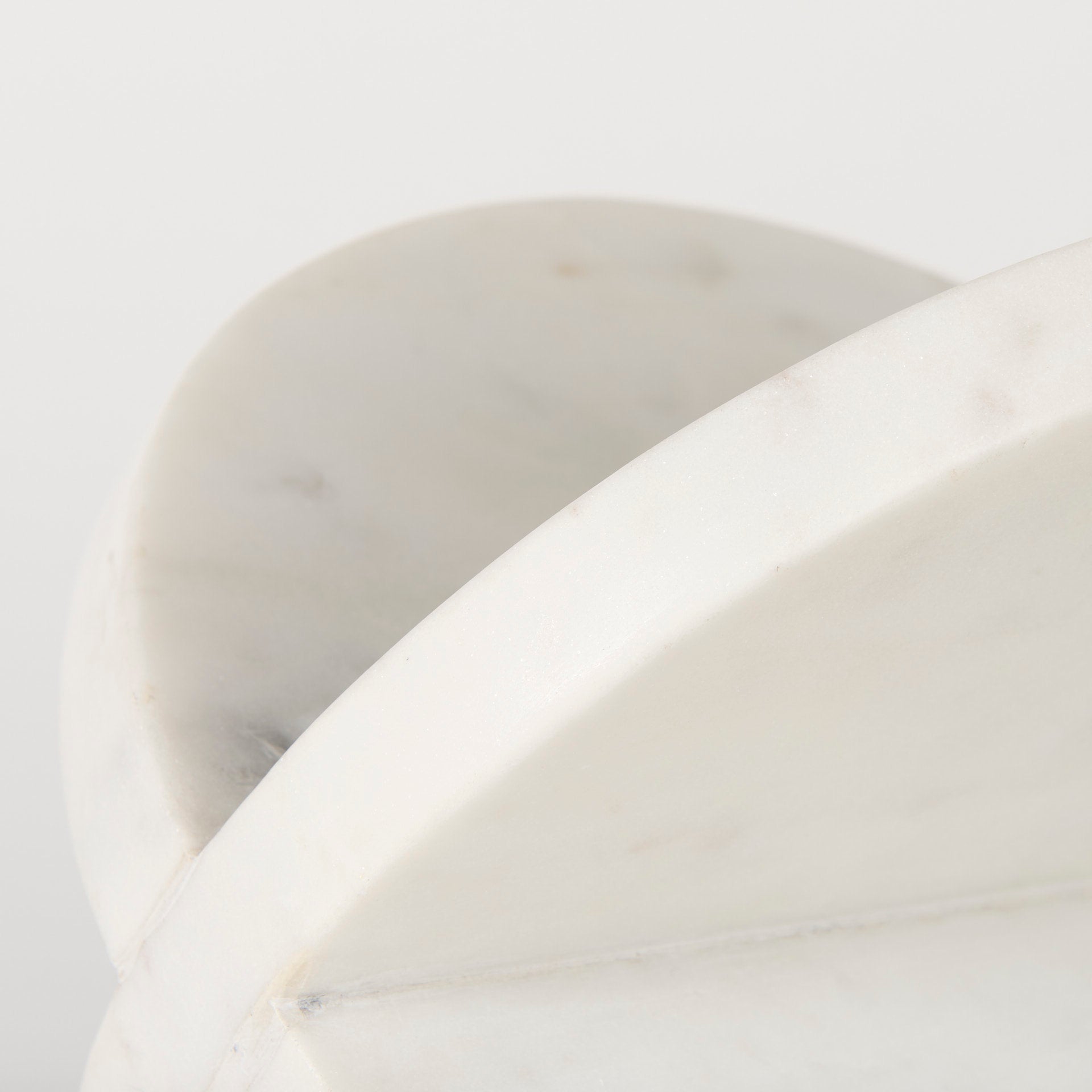 Sophia 9.0L x 9.0W x 9.0H Large Marble Ornament