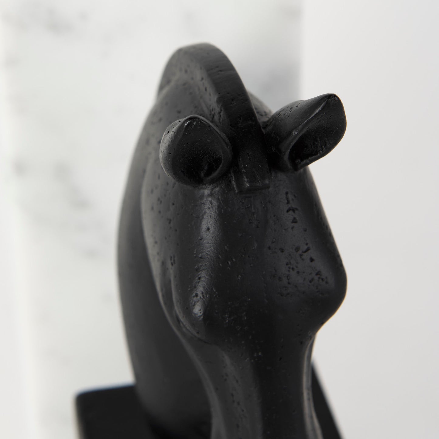Hidalgo (Set of 2) 14L x 3W Black Majestic Horse Bookends