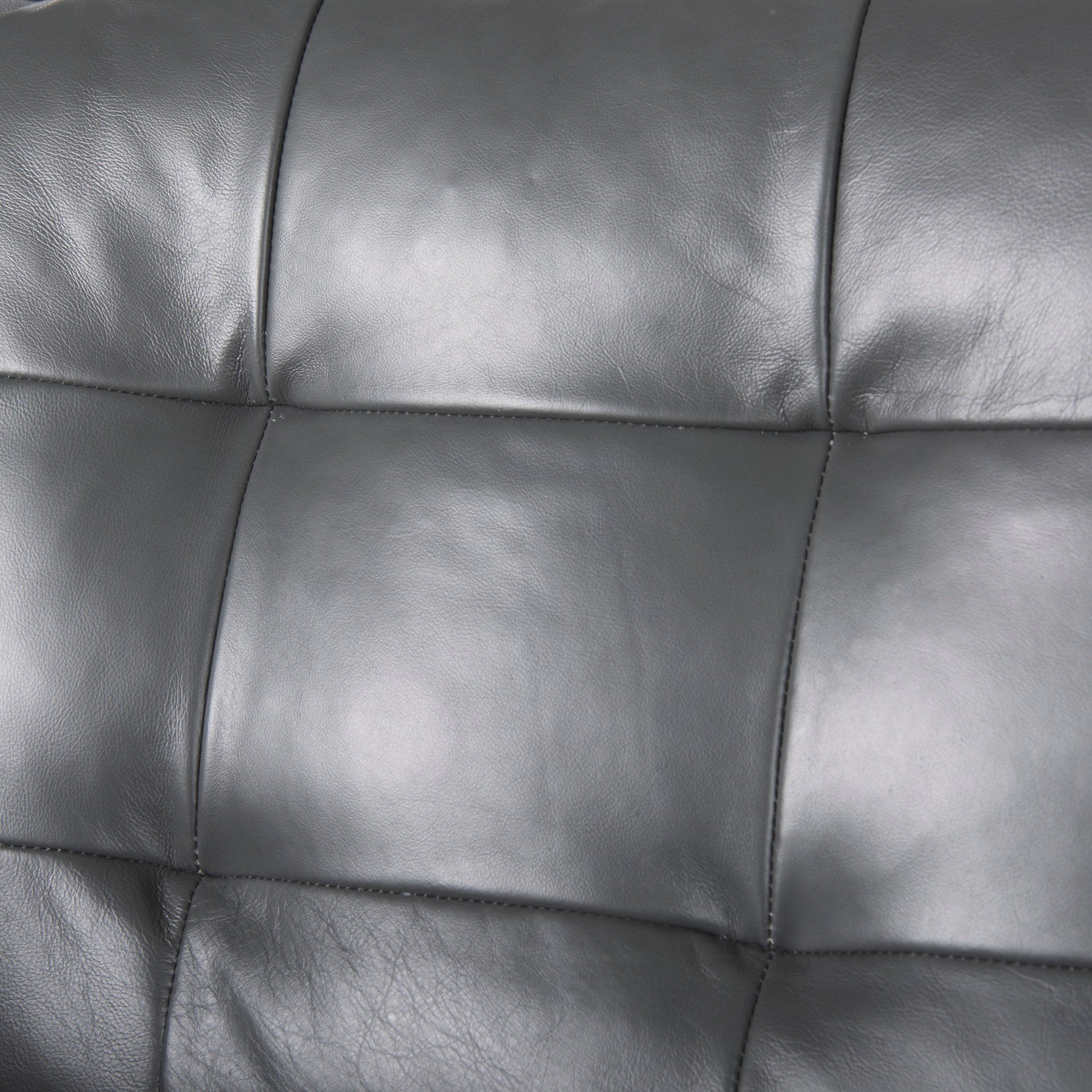 Olaf  88.0L x 38.0W x 35.0H Grey Leather Sofa