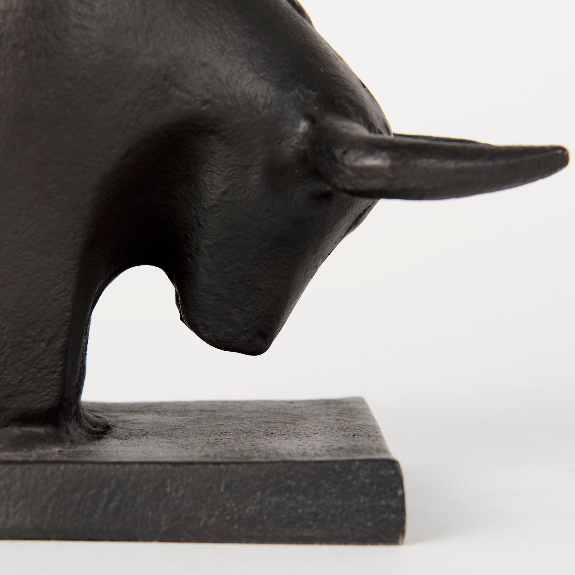 Tauro III (Set of 2) 10L x 5W Black Cast Aluminum Raging Bull Bookends