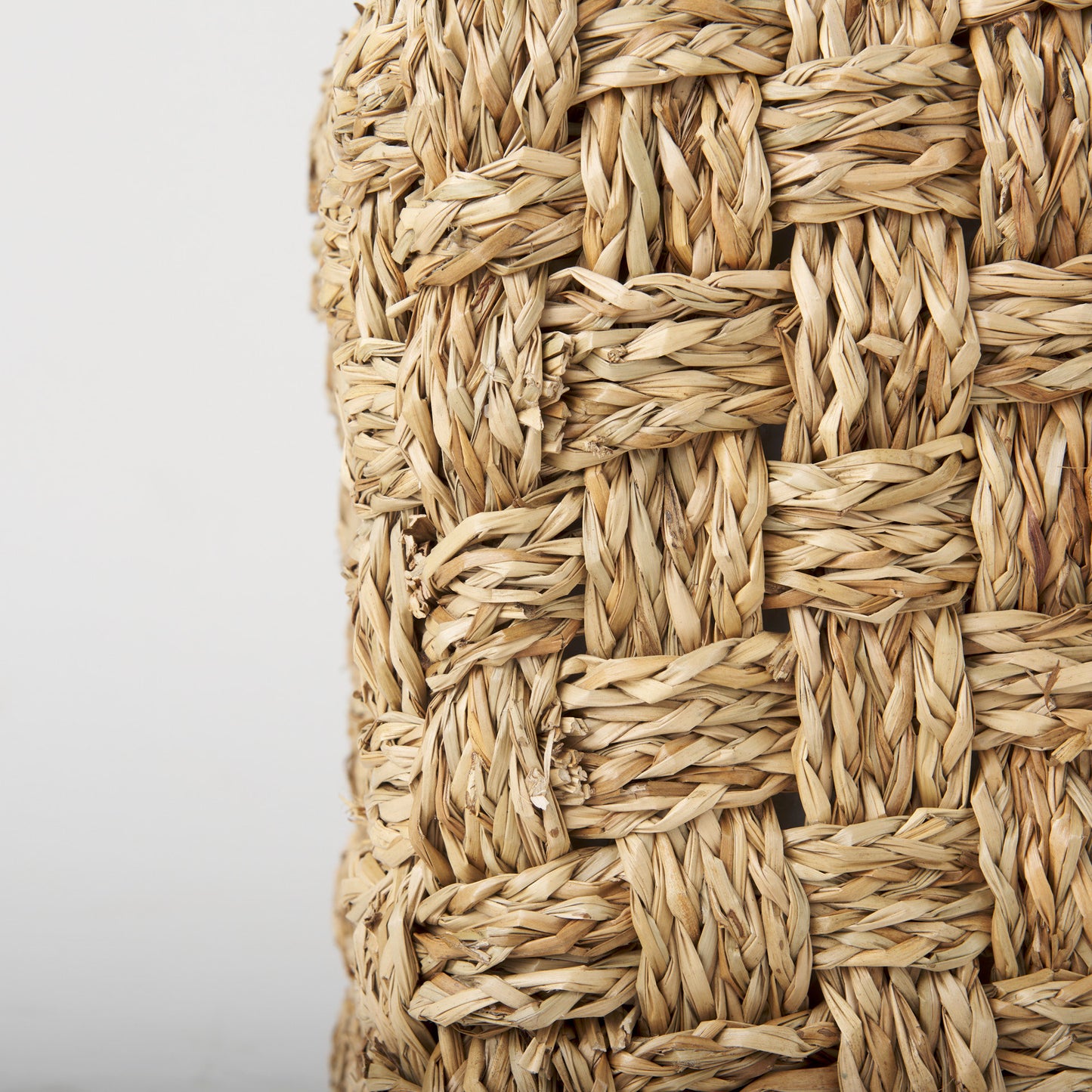 Adele  17.7L x 17.7W x 17.7H Medium Brown Seagrass Woven Square Pouf