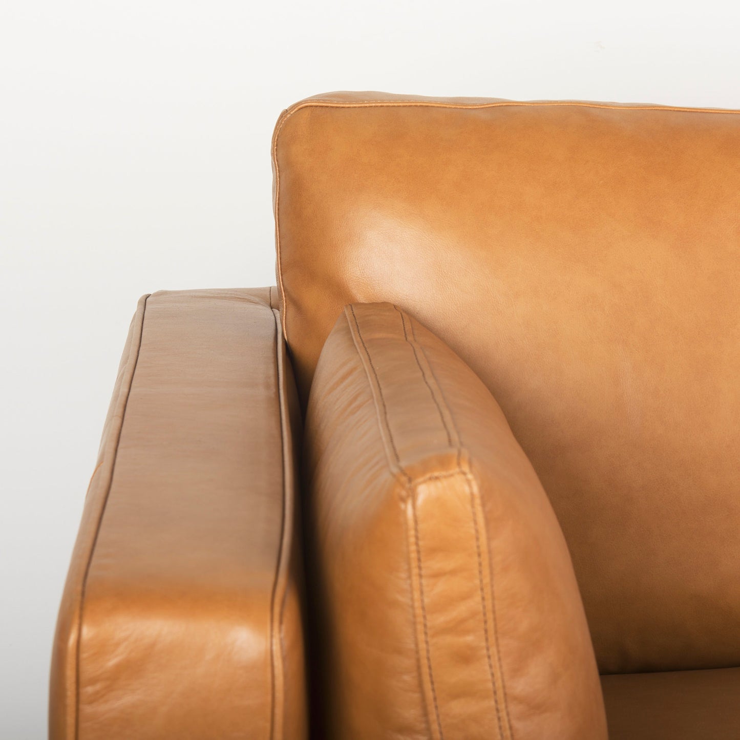 Elton 111.4L x 68.1W x 34.3H Tan Leather Right Chaise Sectional