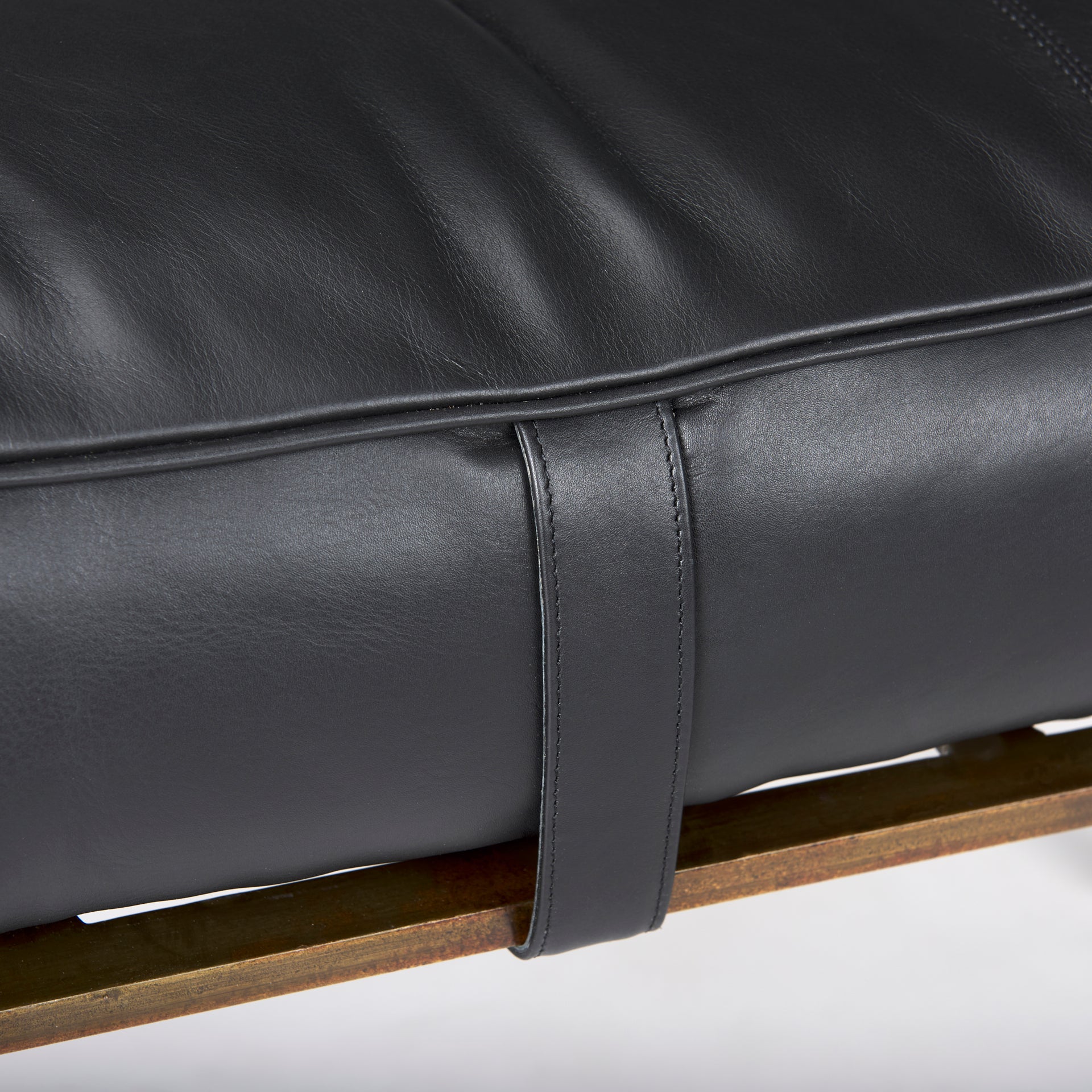 Jessie Bench Black Leather | Gold Metal - benches