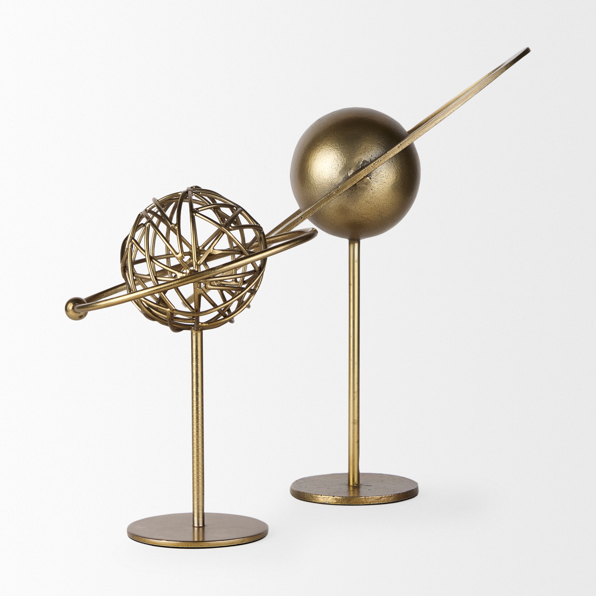 Atlas 10.0L x 8.0W x 12.0H Gold Metal Solar System Ornament