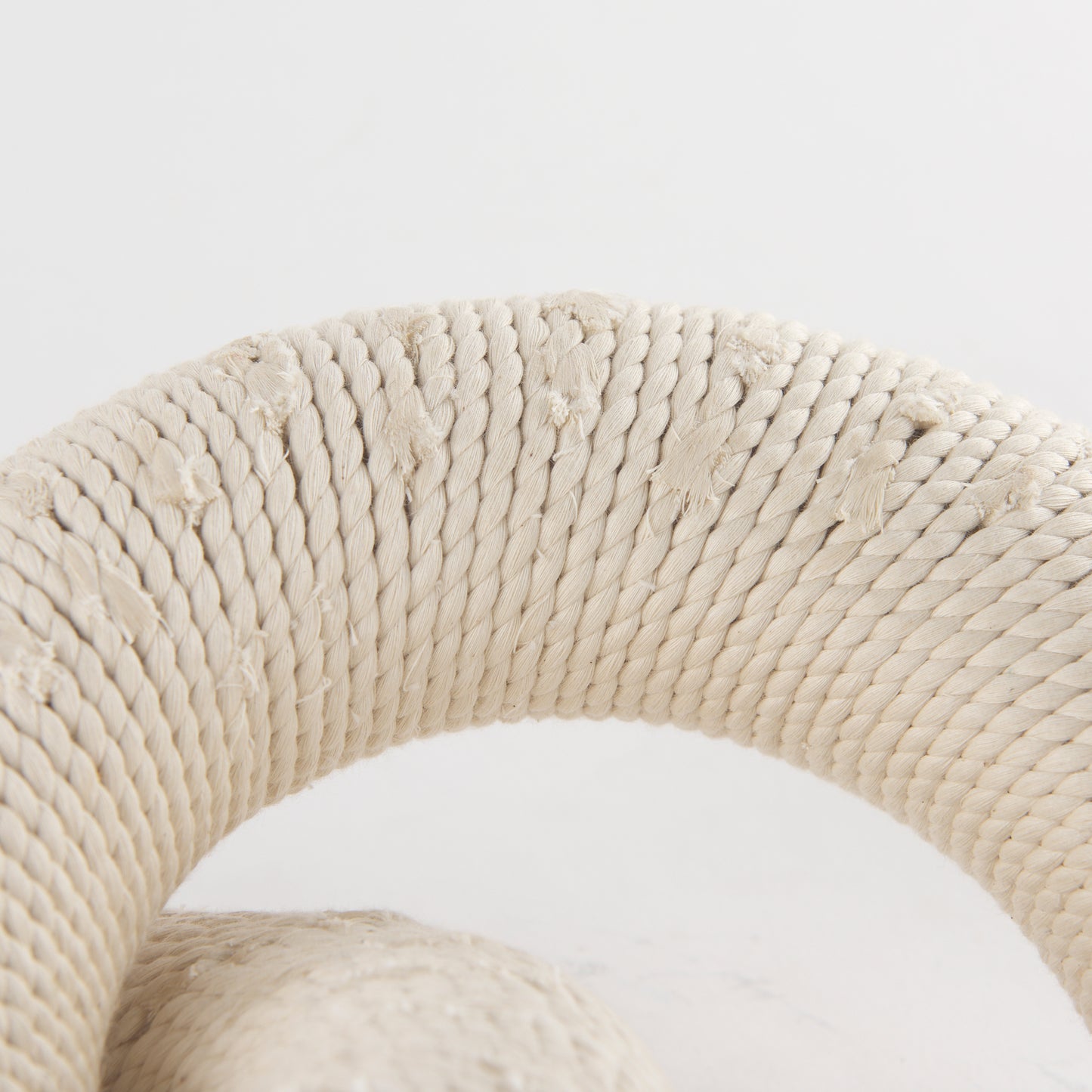 Alize Cotton Rope Wrapped Solid Wood Circular Chain Link Decorative Object