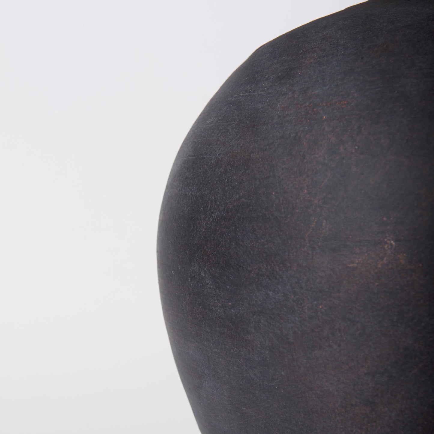 Marvin Black Ceramic Table Lamp