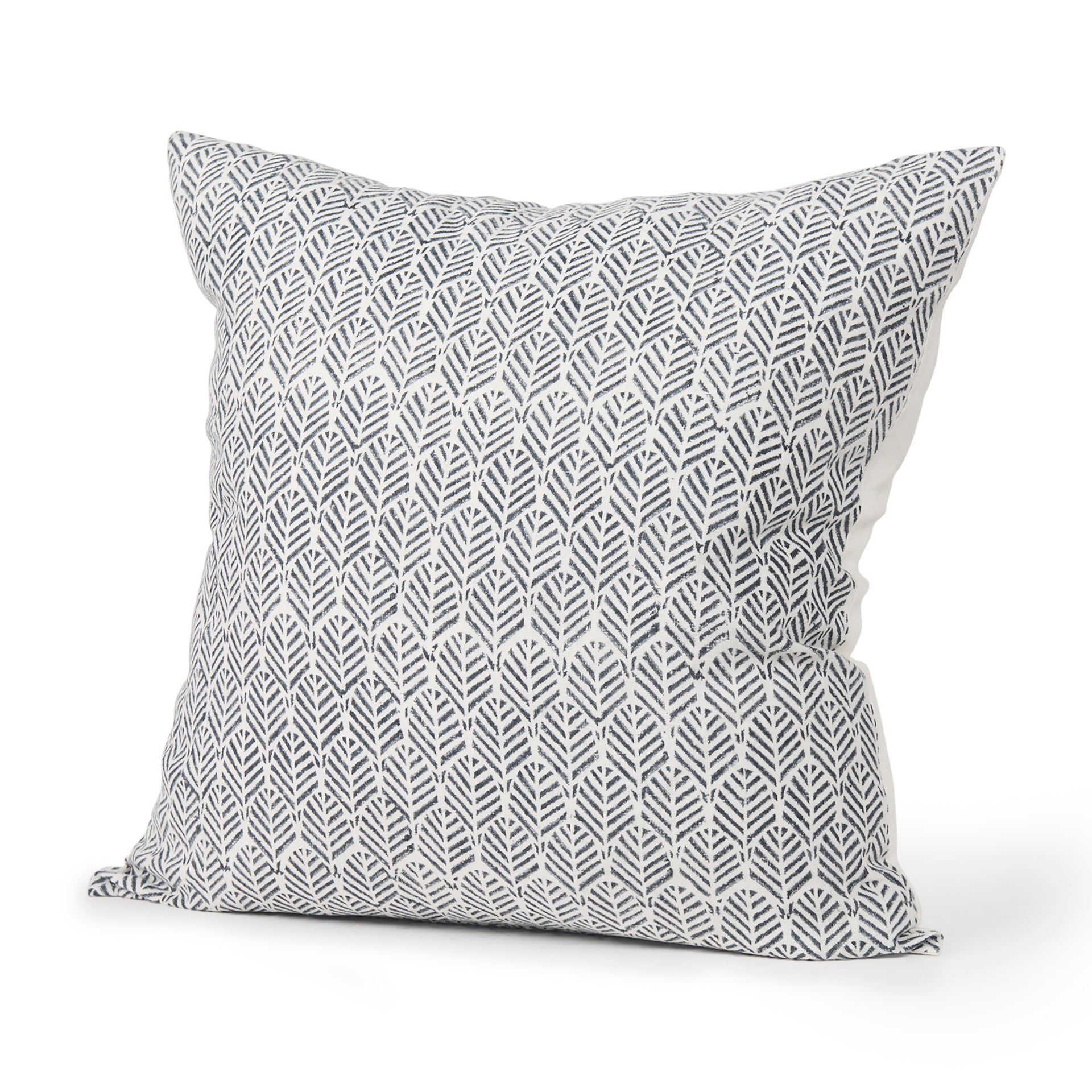 Jennelle 22x22 Cream w/ Indigo Print Linen Square Pillow Cover