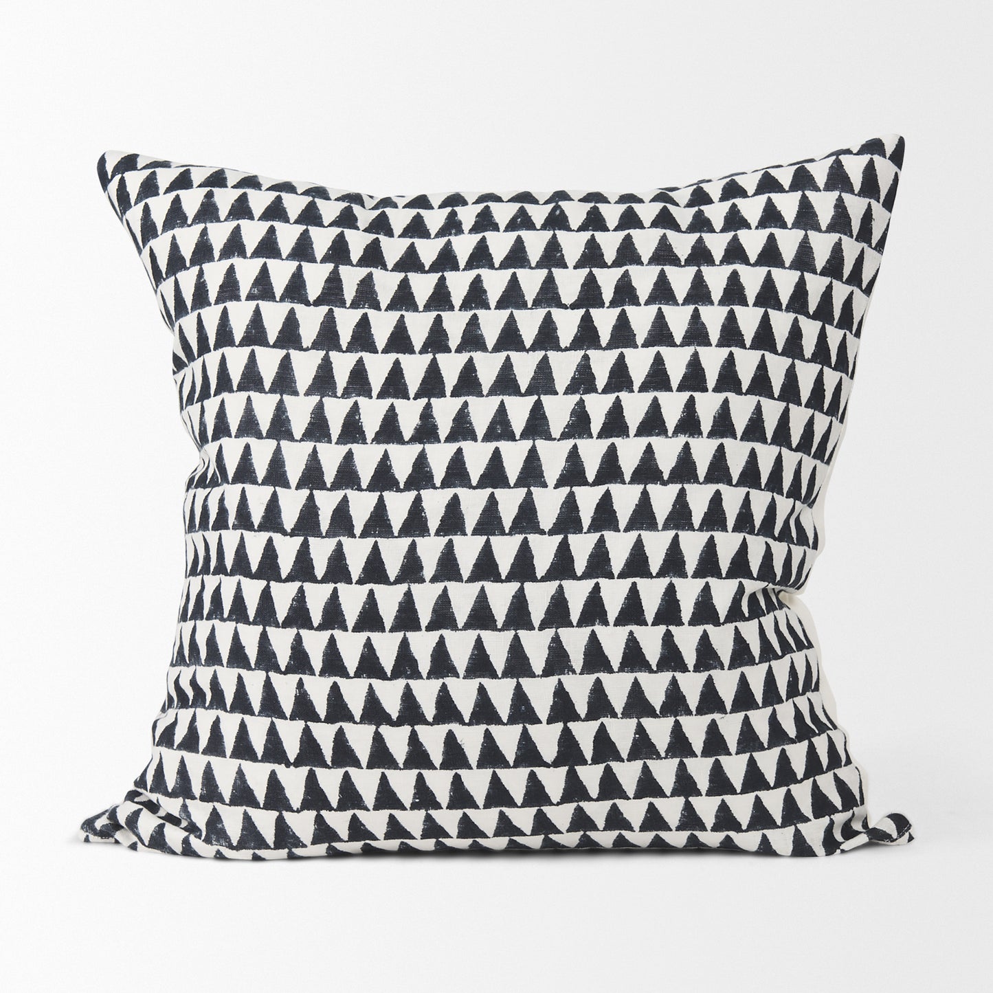 Jolie 22x22 Cream w/ Black Print Linen Square Pillow Cover