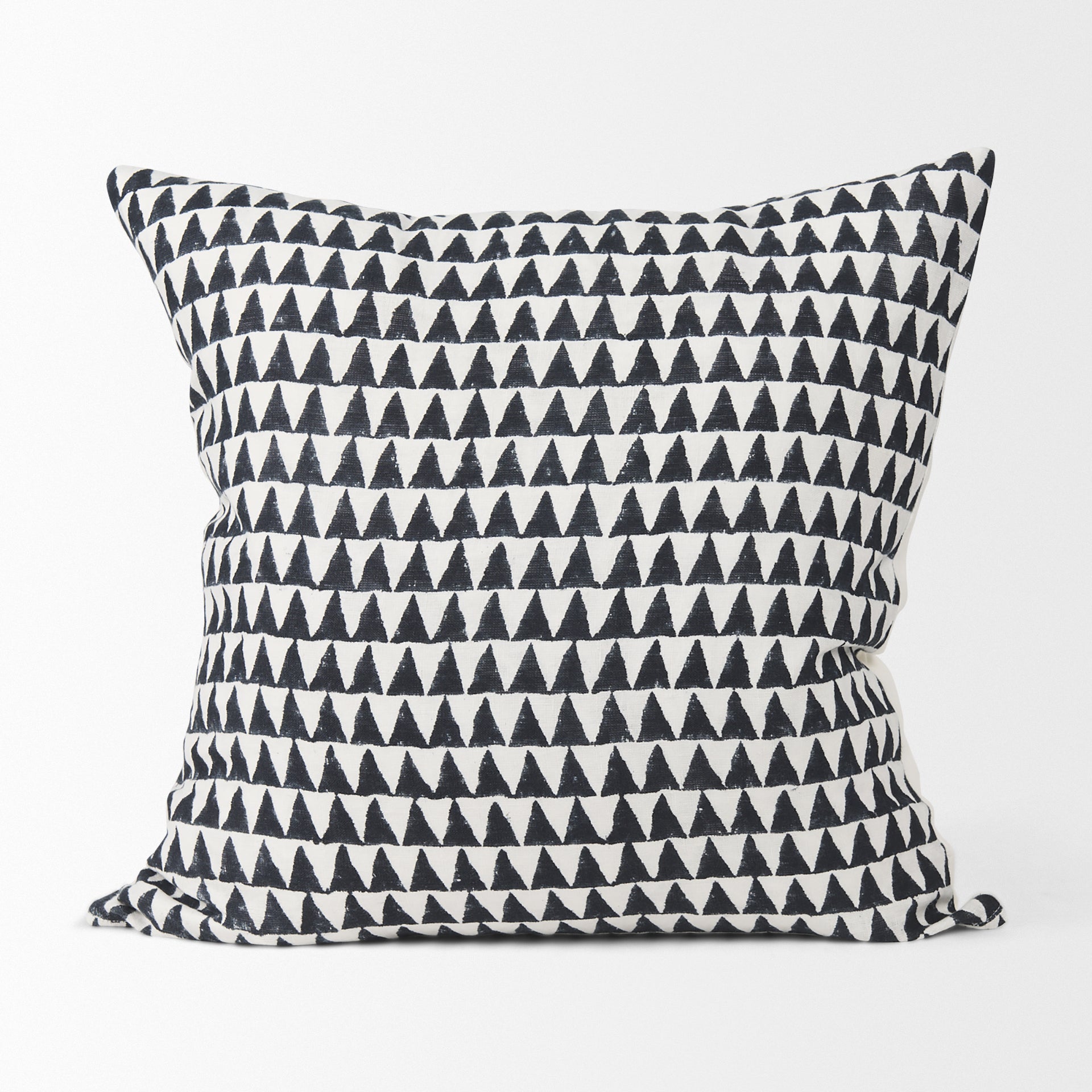 Jolie 22x22 Cream w/ Black Print Linen Square Pillow Cover