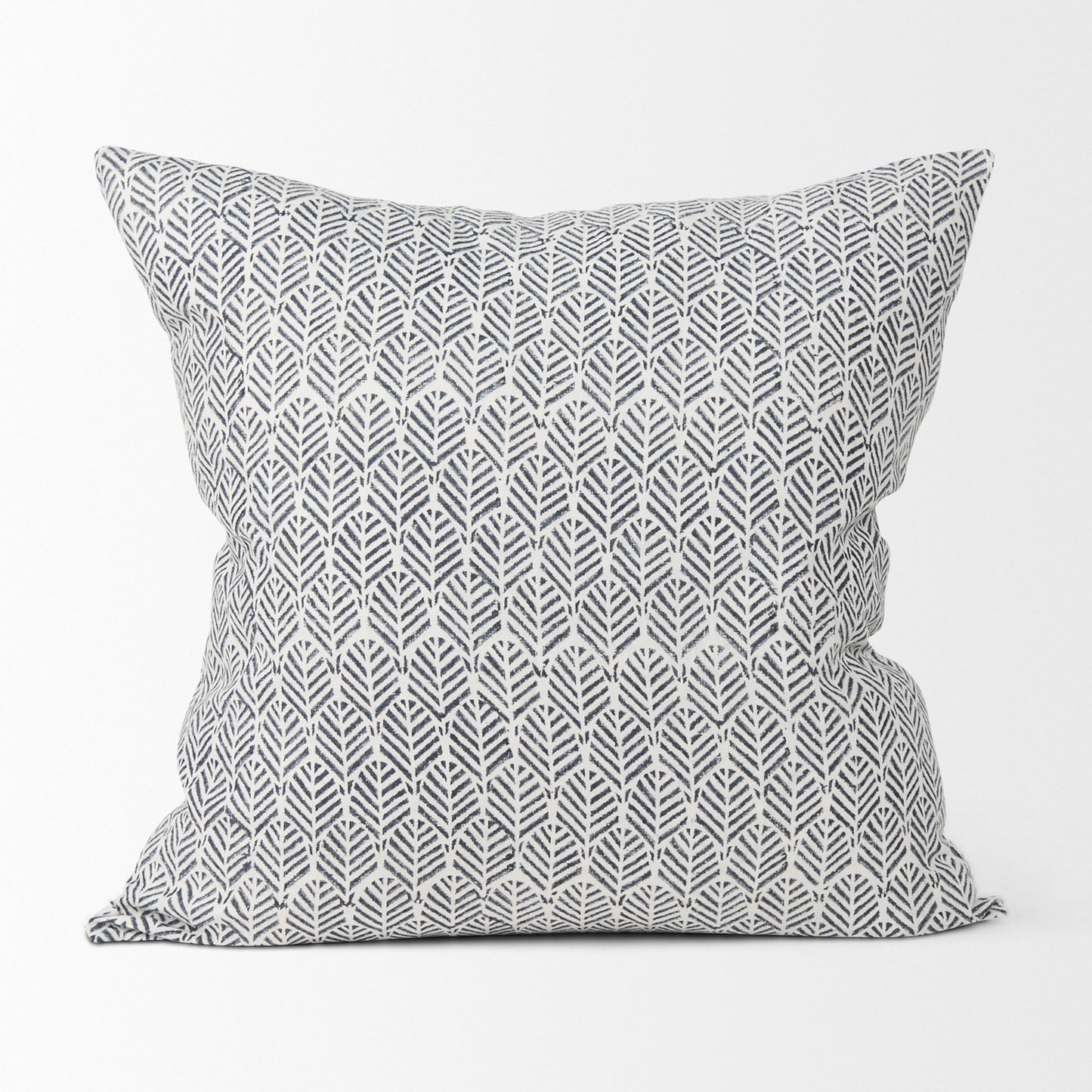 Jennelle 22x22 Cream w/ Indigo Print Linen Square Pillow Cover