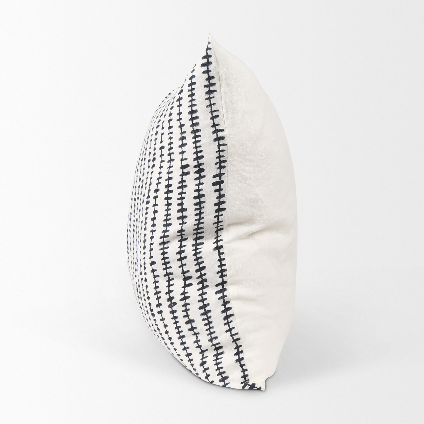 Jenna 22x22 Cream w/ Black Print Linen Square Decorative Pillow Cover
