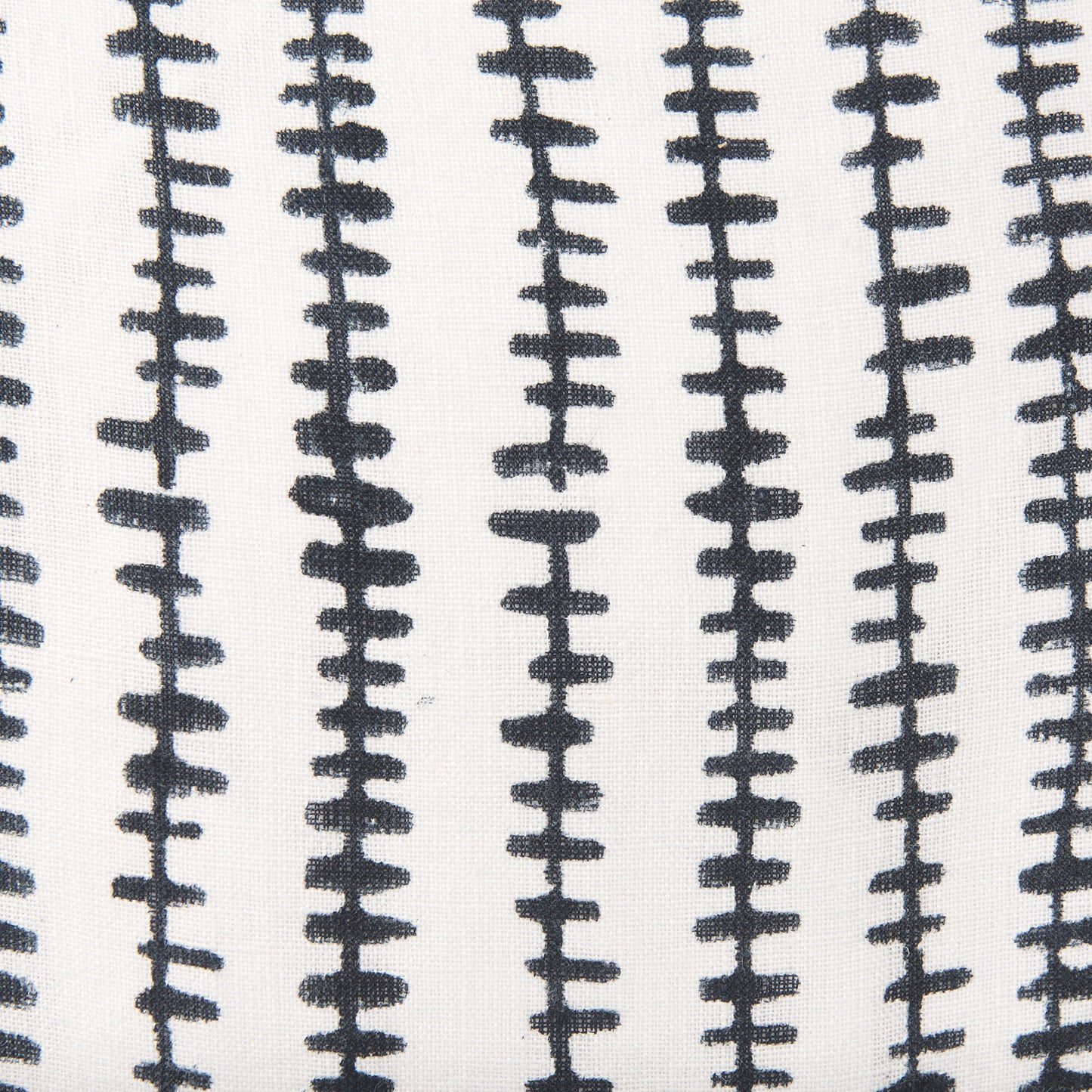 Jenna 22x22 Cream w/ Black Print Linen Square Decorative Pillow Cover