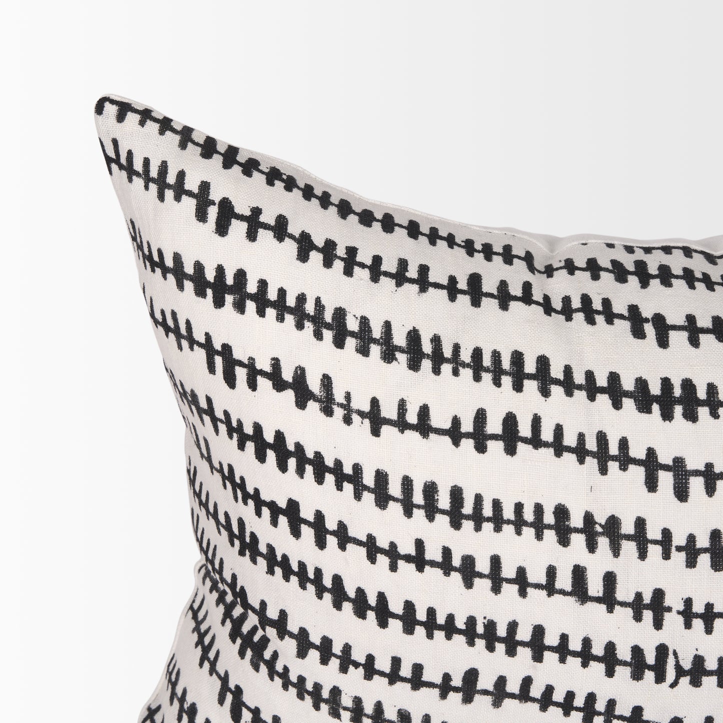 Jenna 14x26 Cream/Black Print Linen Lumbar Decorative Pillow Cover