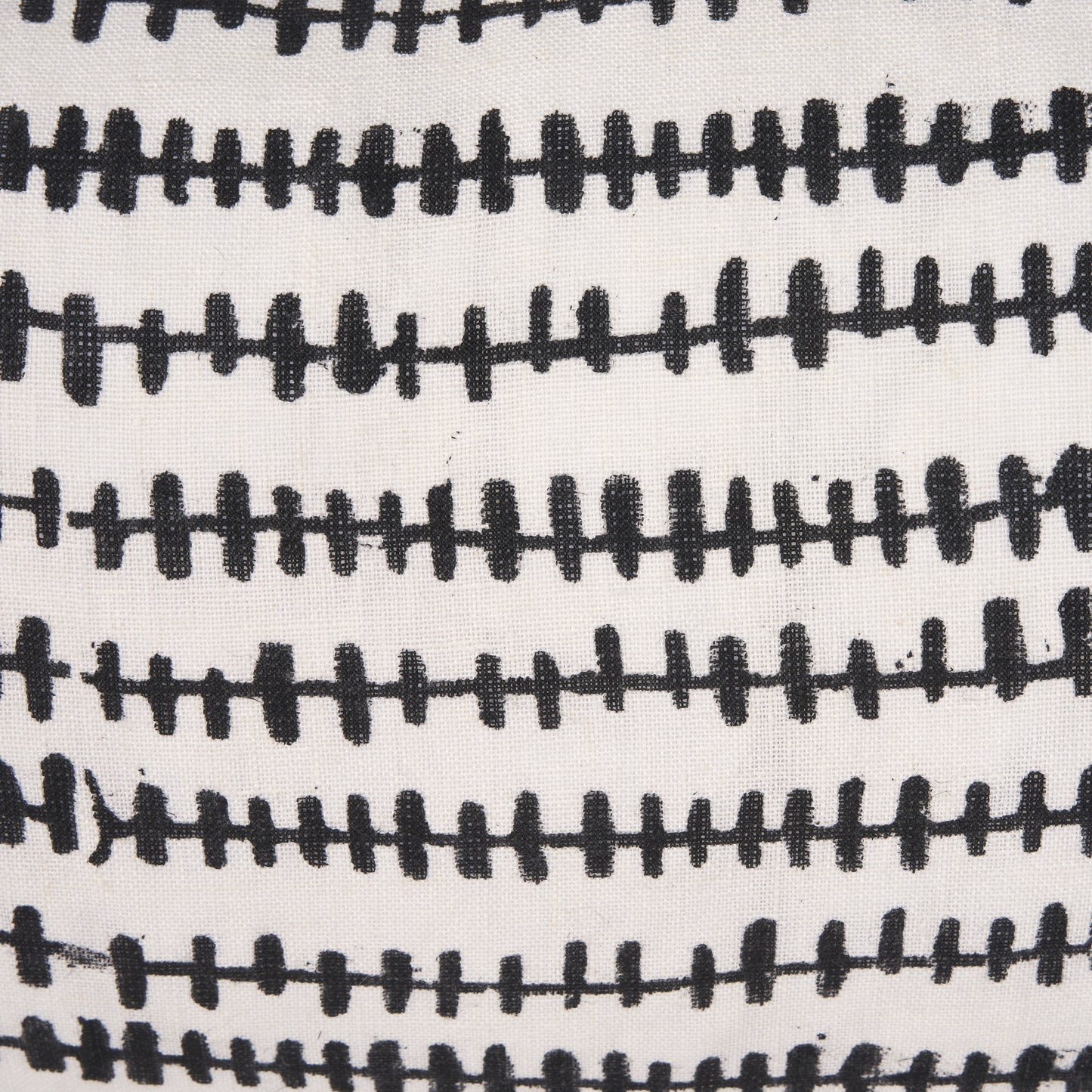 Jenna 14x26 Cream/Black Print Linen Lumbar Decorative Pillow Cover